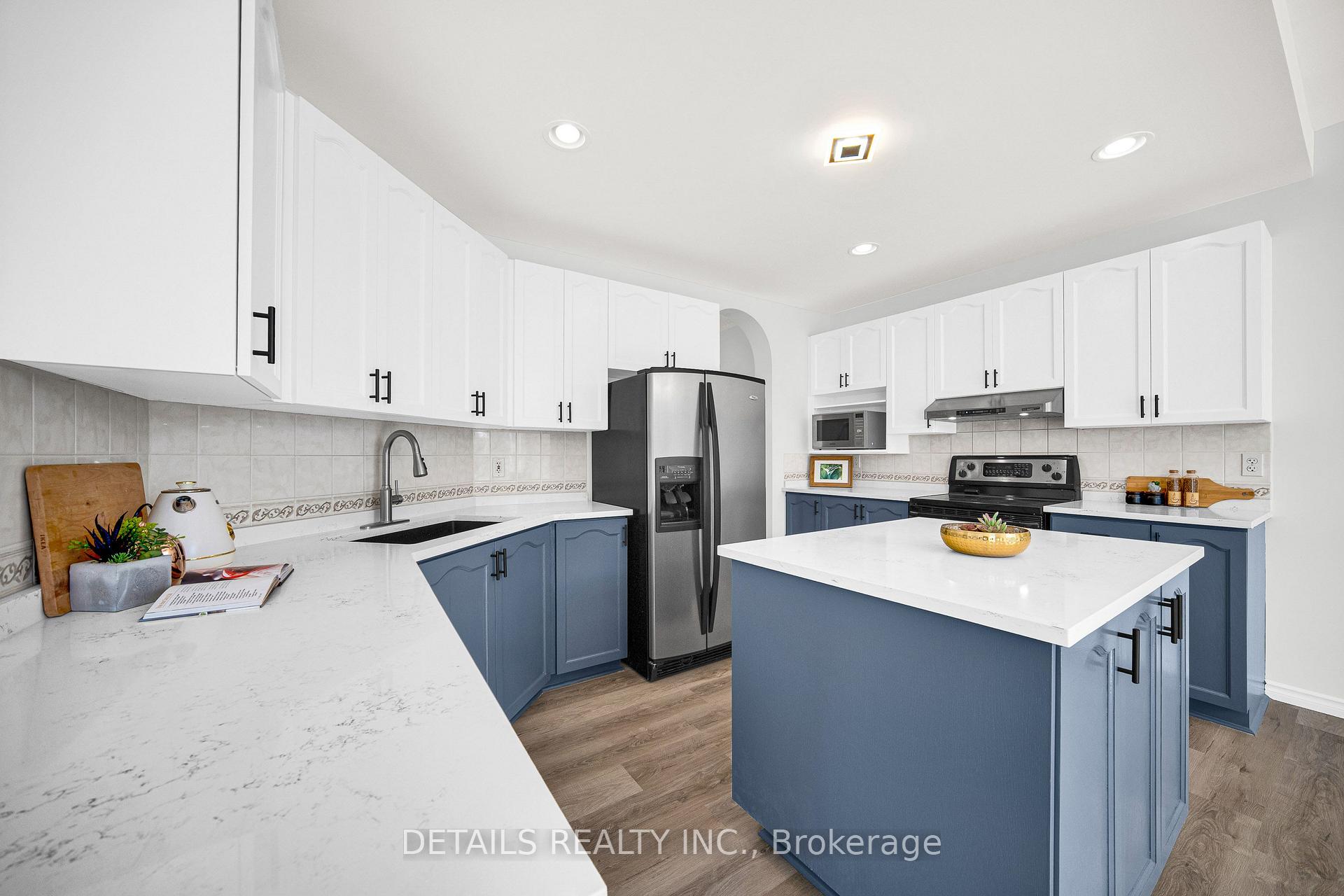 Photo 13 of 757 Schubert Circle, Ottawa, Avalon East — HOMEH