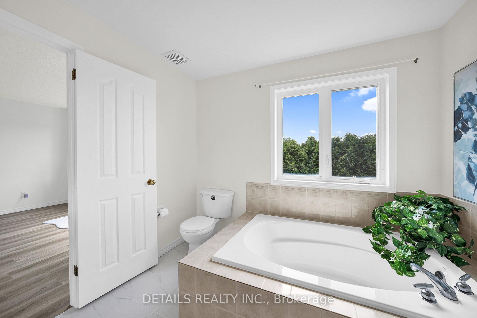 Photo 30 of 757 Schubert Circle, Ottawa, Avalon East — HOMEH