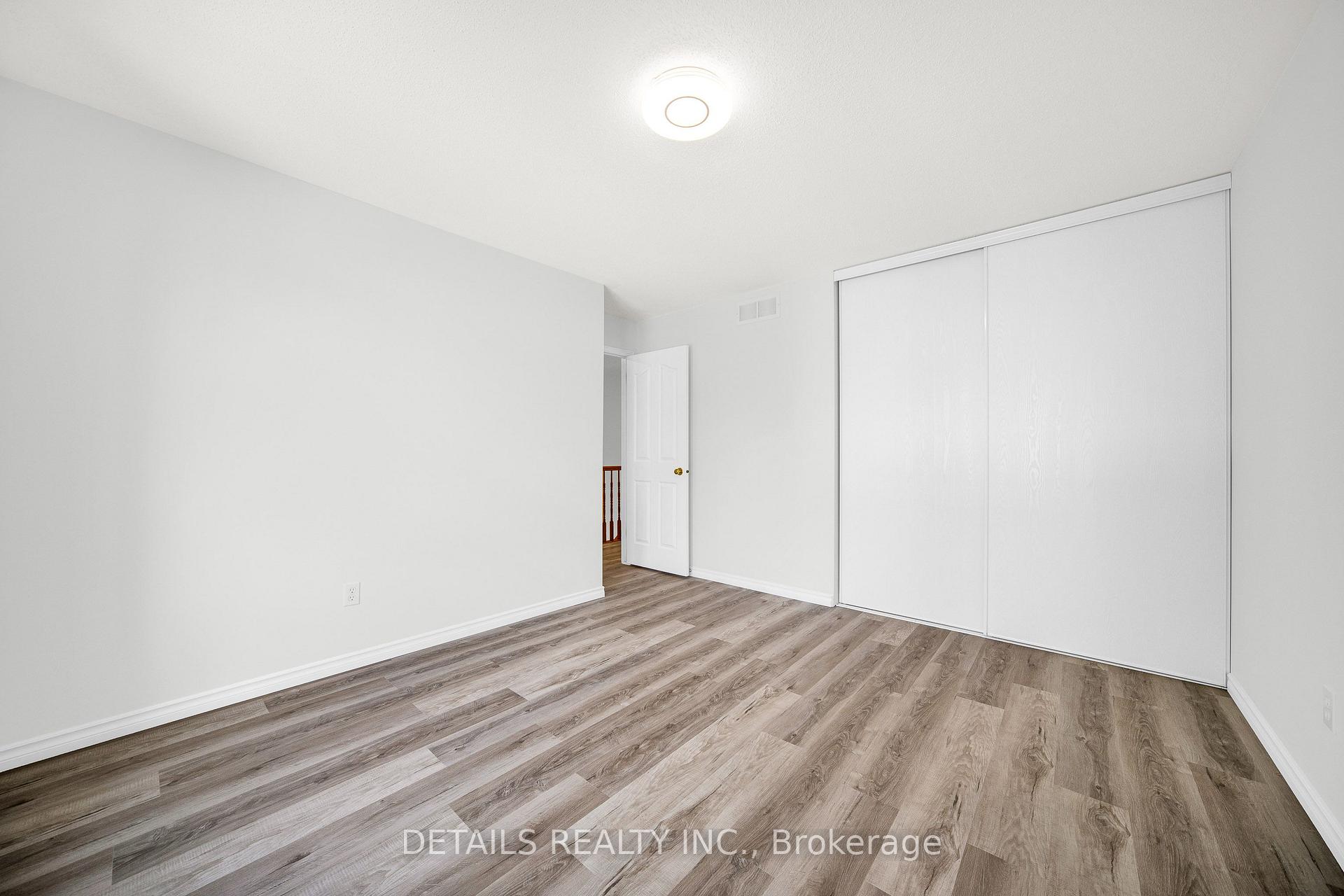 Photo 36 of 757 Schubert Circle, Ottawa, Avalon East — HOMEH