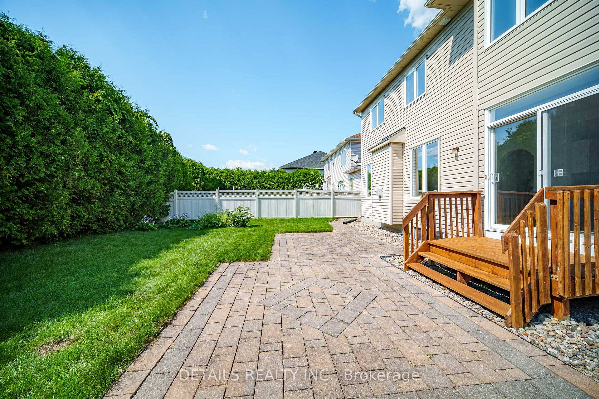 Photo 45 of 757 Schubert Circle, Ottawa, Avalon East — HOMEH