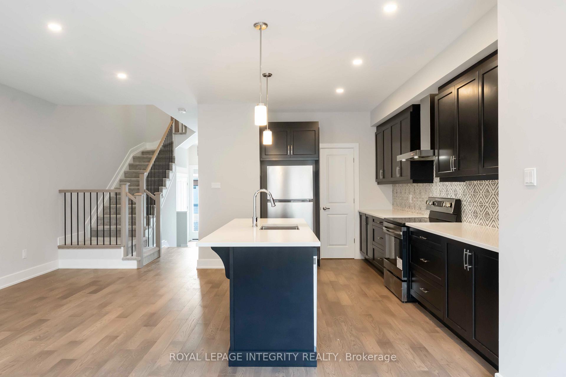 Photo 17 of 1182 Cope Street Drive, Ottawa, Stittsville (South) — HOMEH