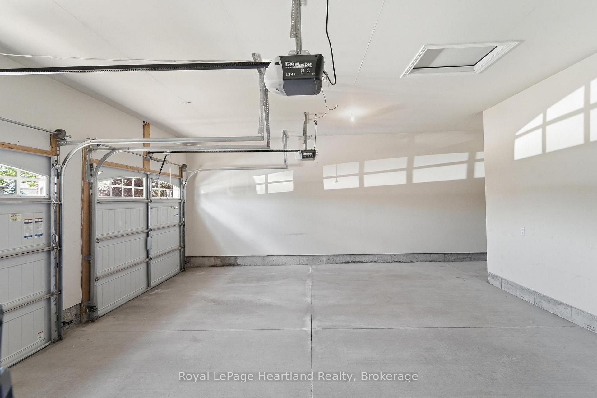 Photo 25 of Unit 18, 518 Blue Jay Drive, London, North B — HOMEH