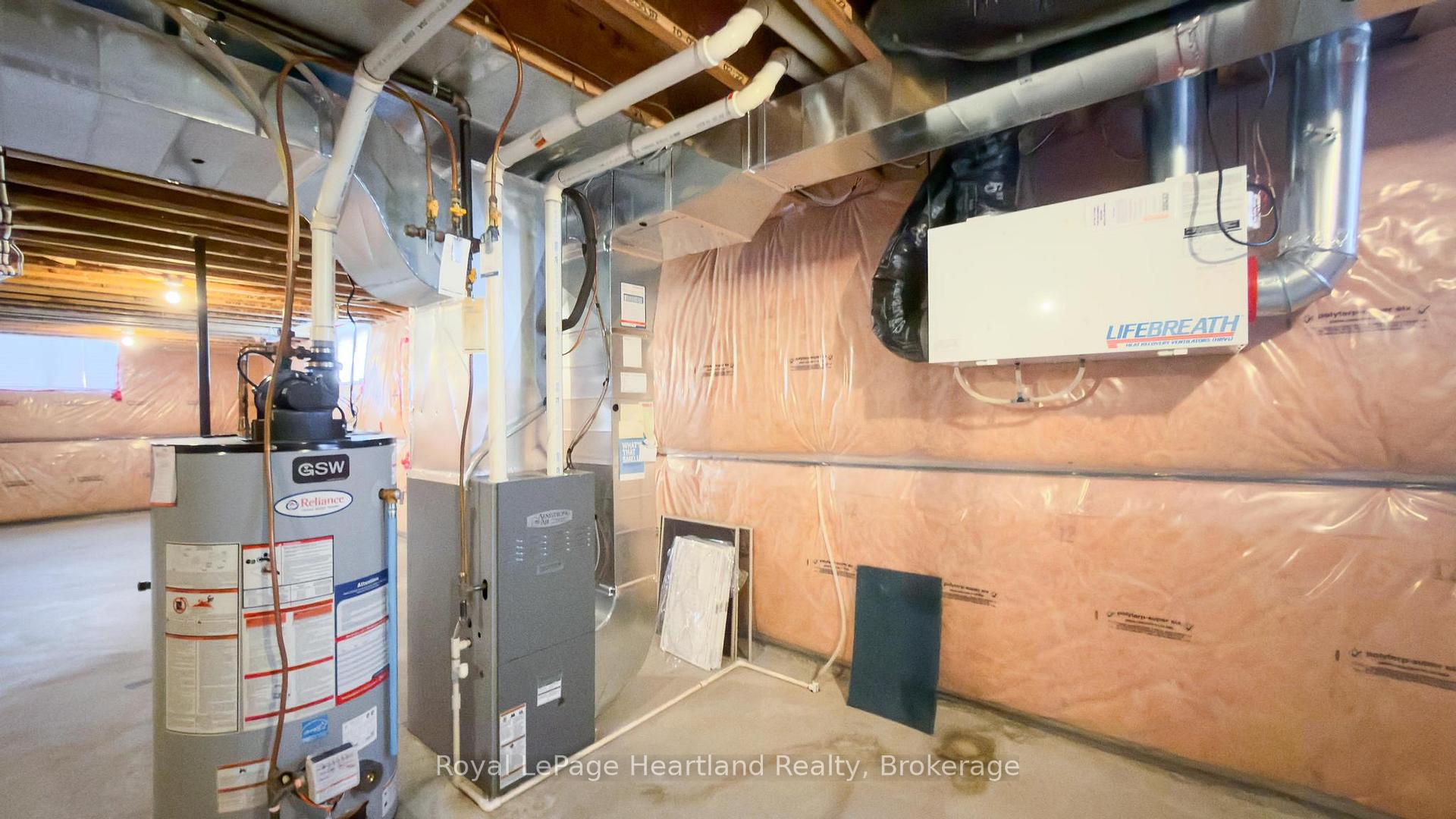 Photo 33 of Unit 18, 518 Blue Jay Drive, London, North B — HOMEH