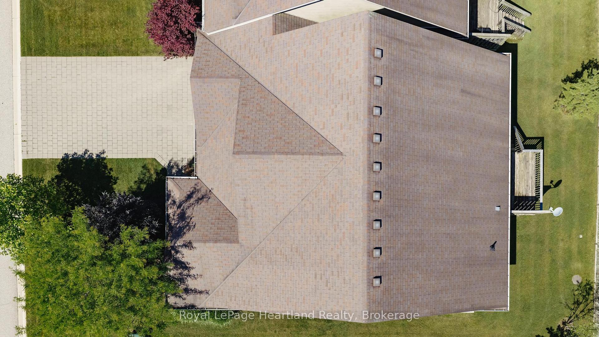 Photo 42 of Unit 18, 518 Blue Jay Drive, London, North B — HOMEH