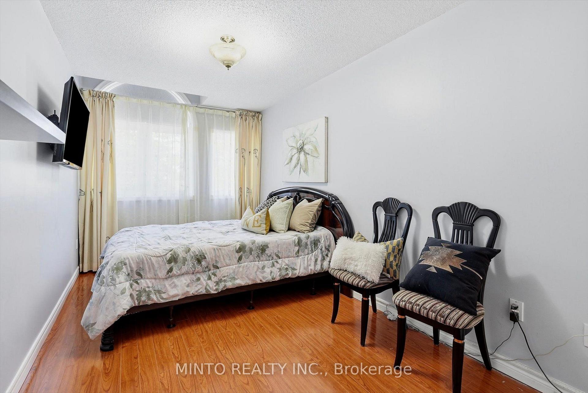 Photo 29 of 169 Kenborough Court, Markham, Milliken Mills East — HOMEH