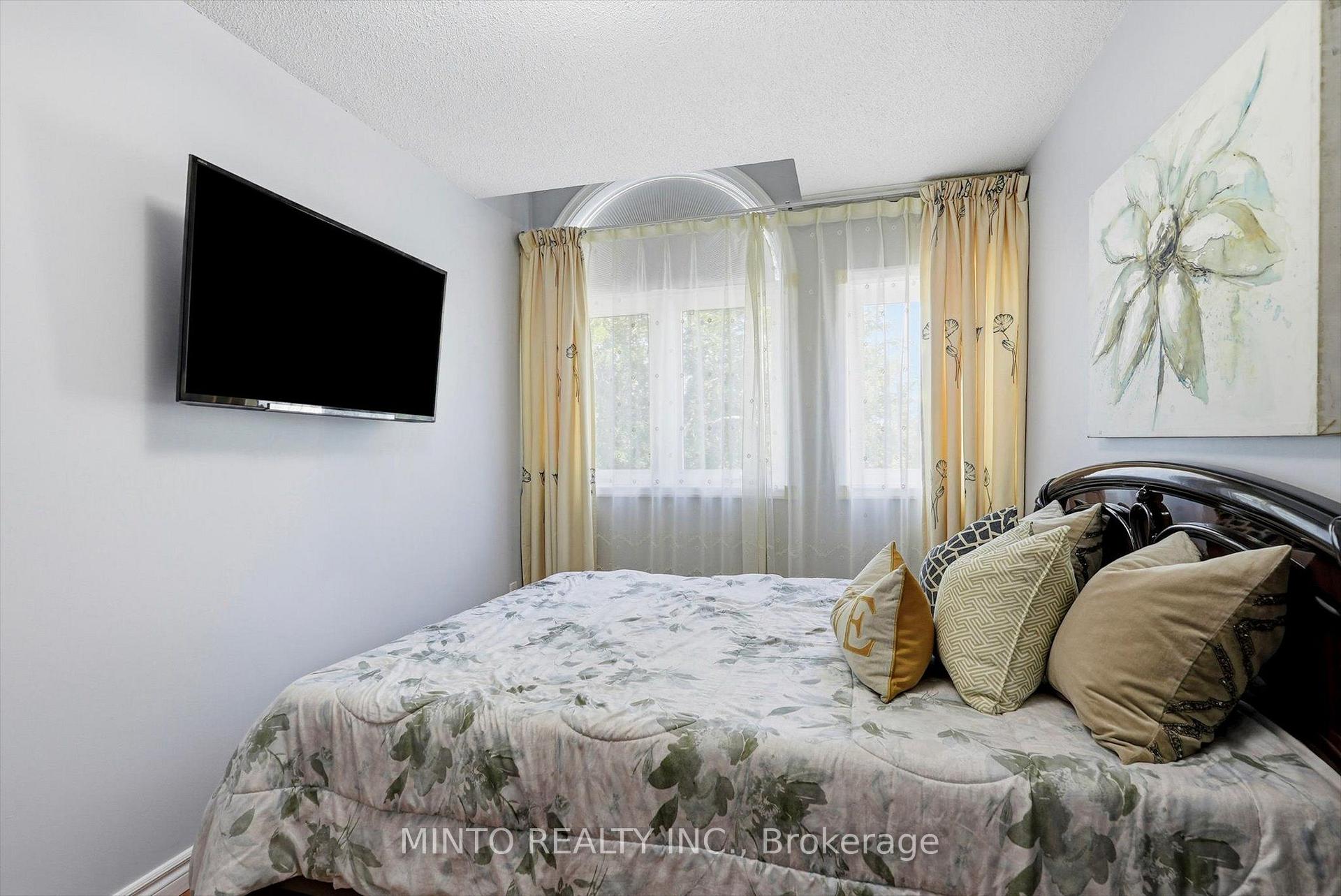 Photo 30 of 169 Kenborough Court, Markham, Milliken Mills East — HOMEH