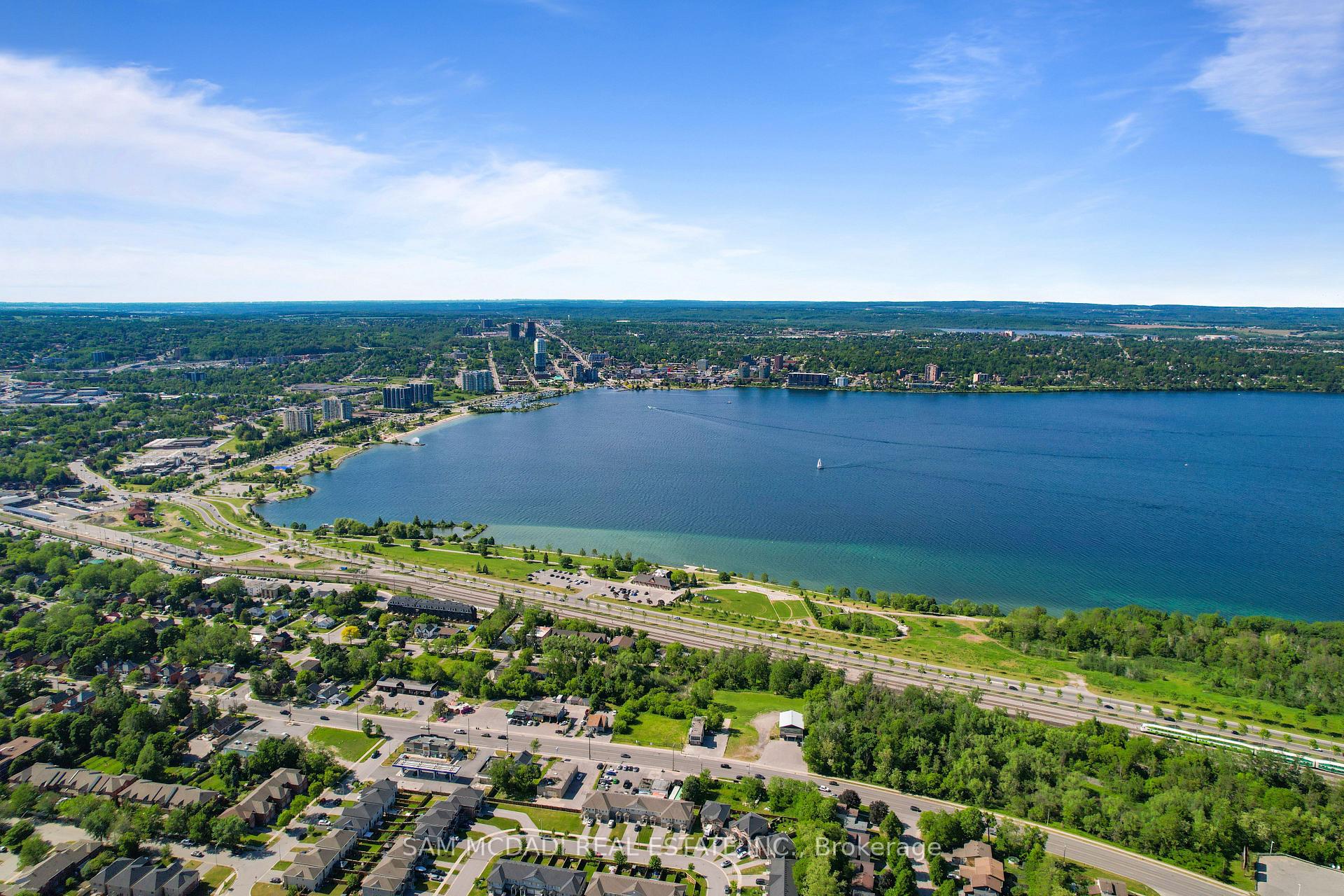 Photo 46 of 70 Briar Road, Barrie, Allandale Heights — HOMEH