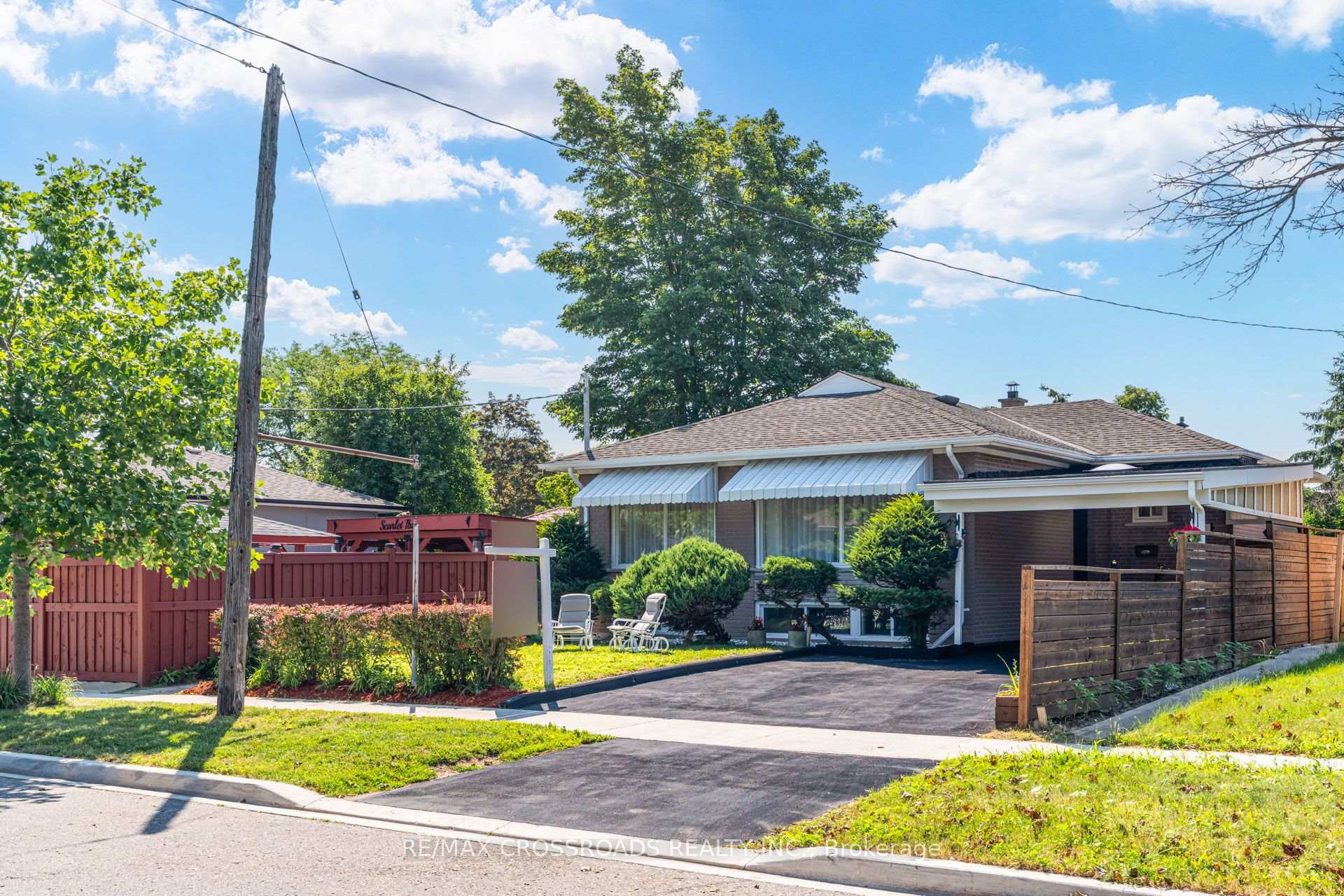 Photo 2 of 49 Clementine Square, Scarborough, Woburn — HOMEH