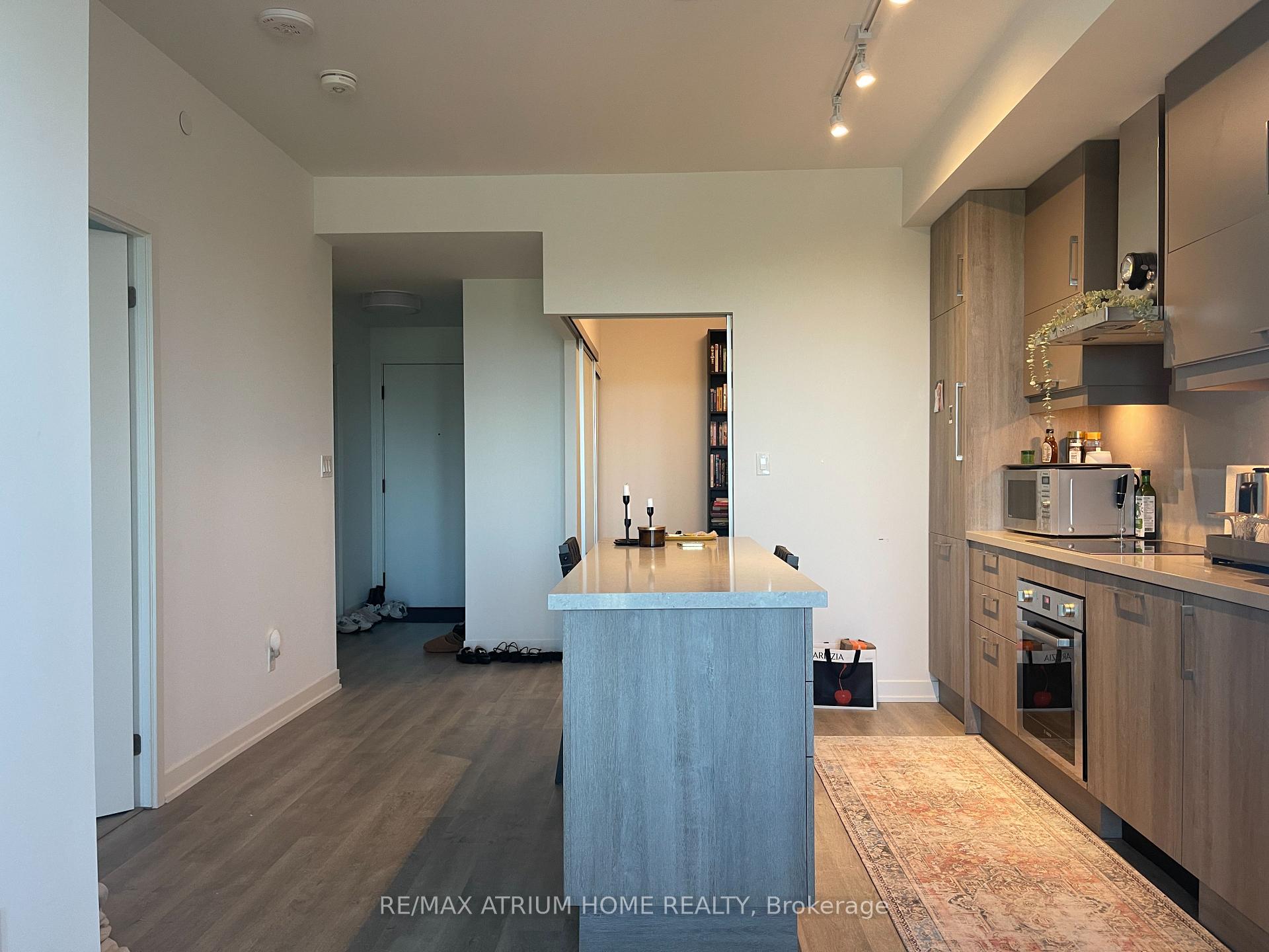 Photo 2 of Unit 511, 38 Simcoe Promenade, Markham, Unionville — HOMEH