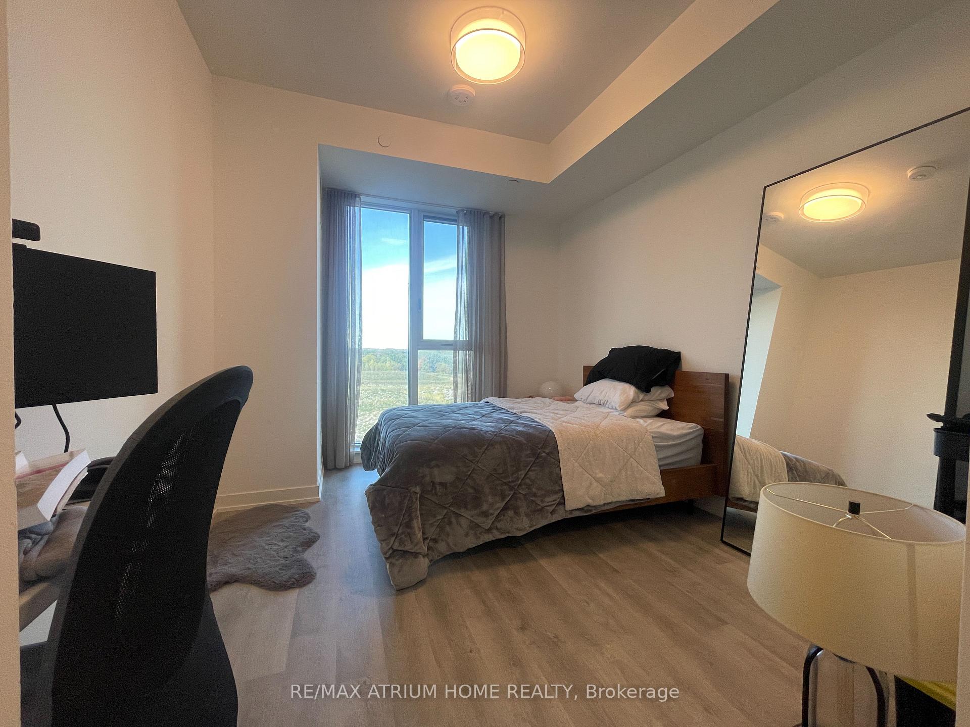 Photo 6 of Unit 511, 38 Simcoe Promenade, Markham, Unionville — HOMEH