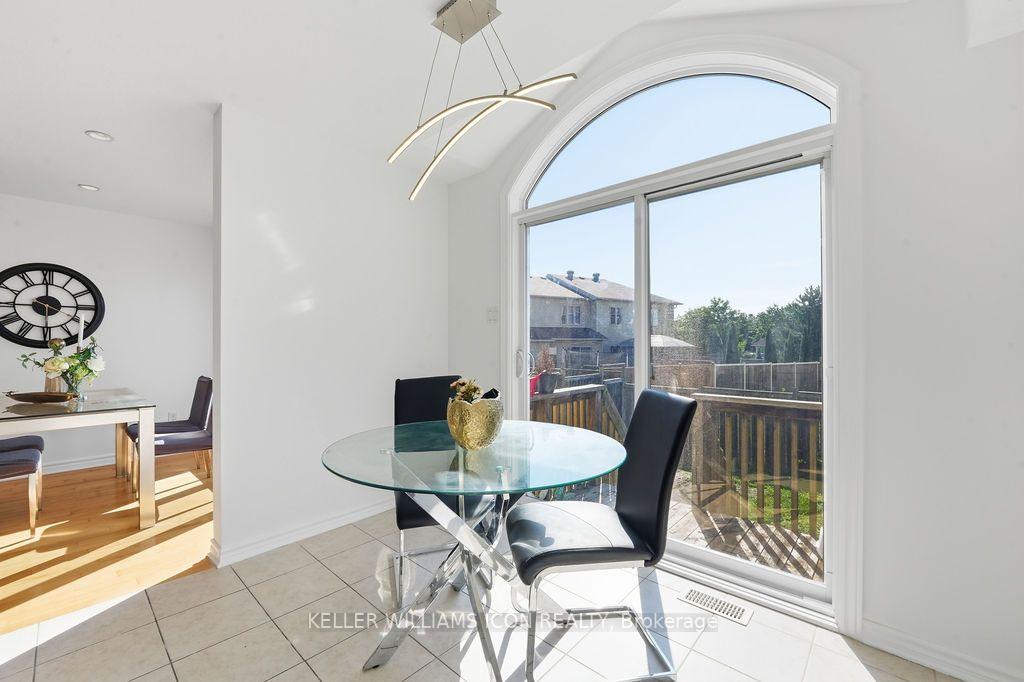 Photo 18 of 102 Garrity Crescent, Ottawa, Barrhaven - Strandherd — HOMEH