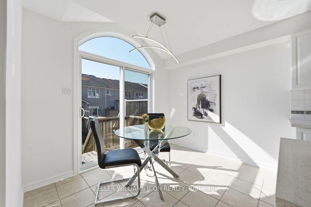 Photo 19 of 102 Garrity Crescent, Ottawa, Barrhaven - Strandherd — HOMEH