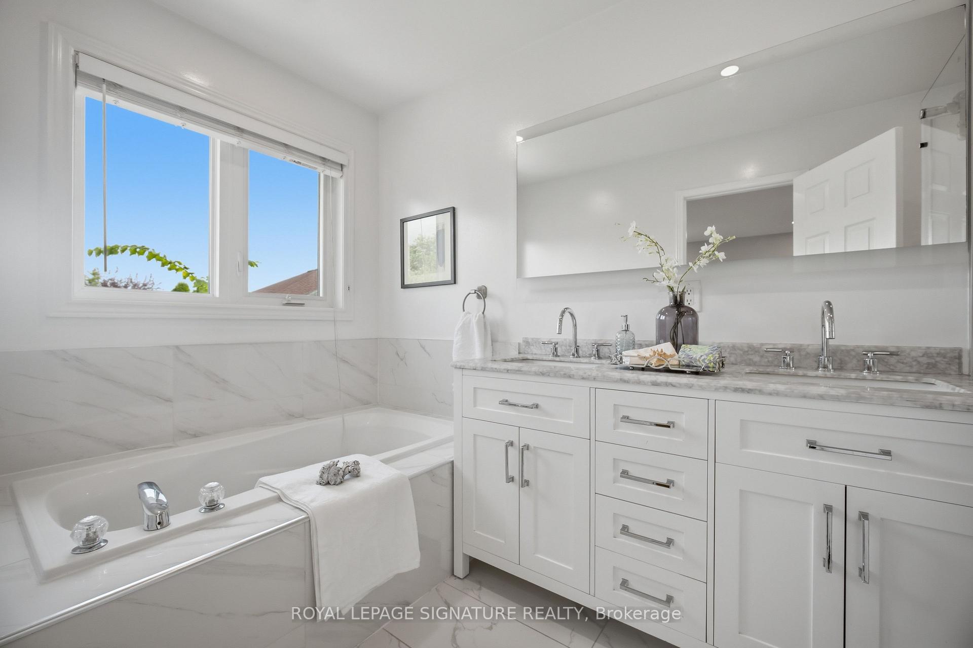 Photo 25 of 6545 Sapling Trail, Mississauga, Lisgar — HOMEH