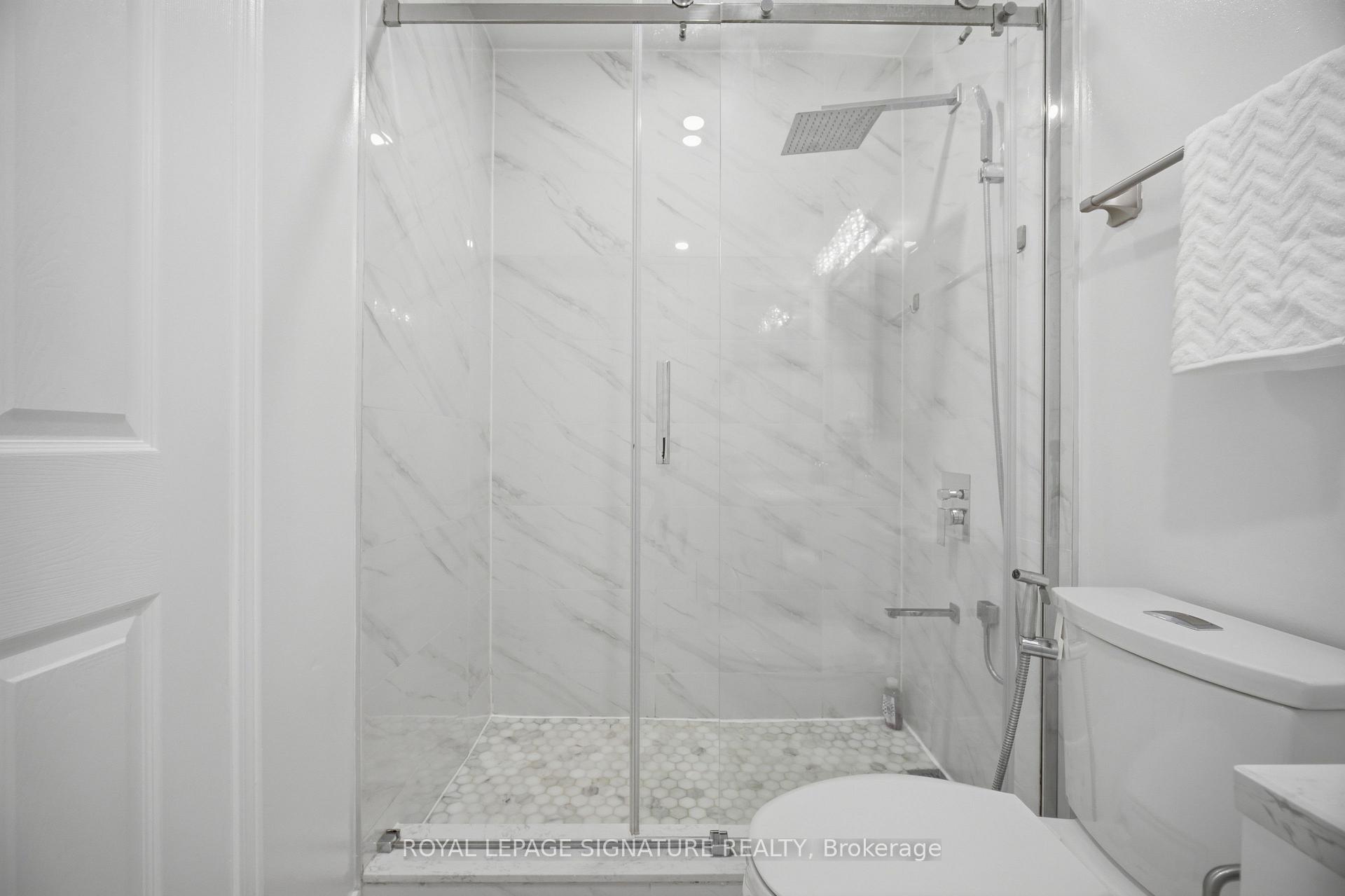 Photo 32 of 6545 Sapling Trail, Mississauga, Lisgar — HOMEH