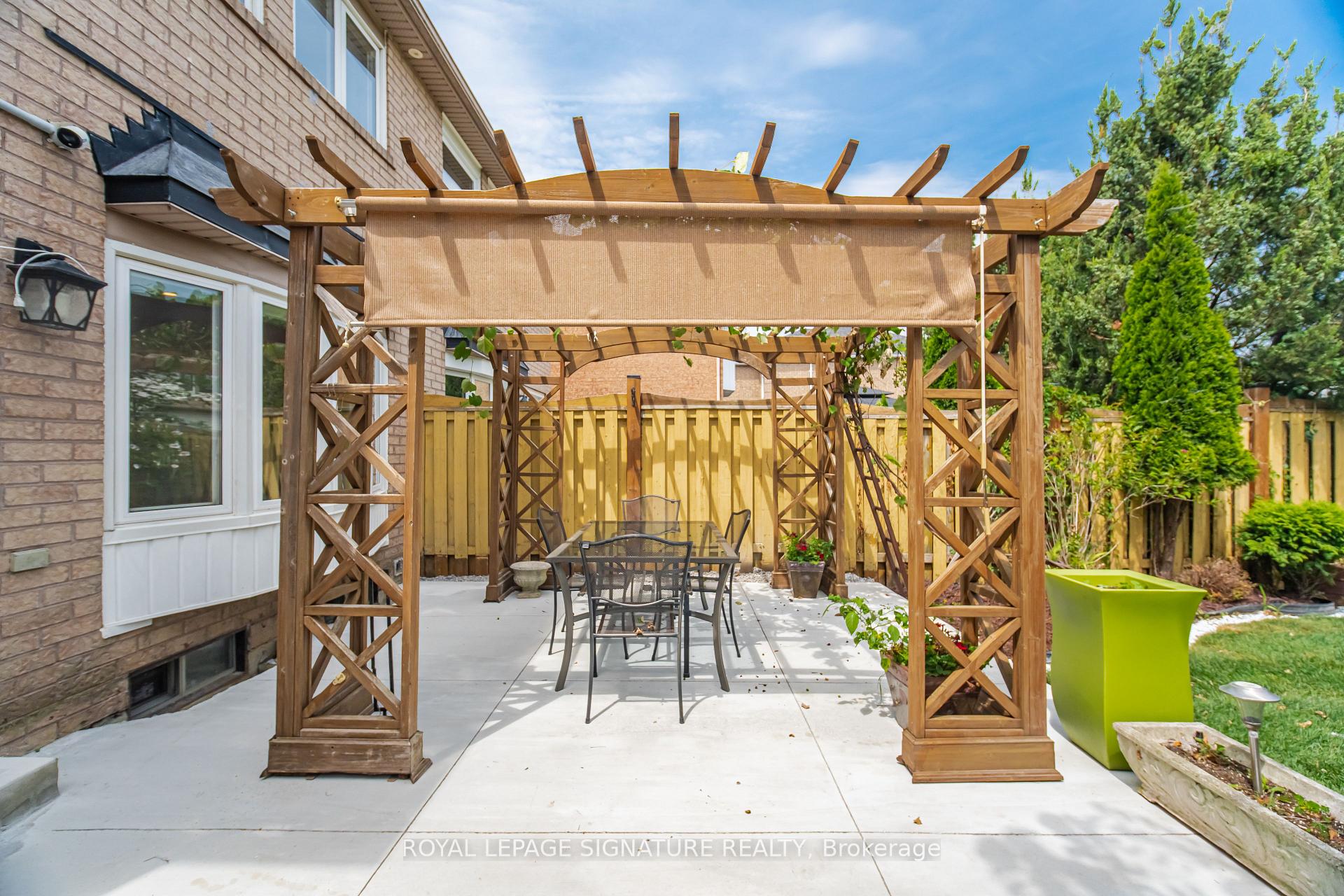 Photo 44 of 6545 Sapling Trail, Mississauga, Lisgar — HOMEH
