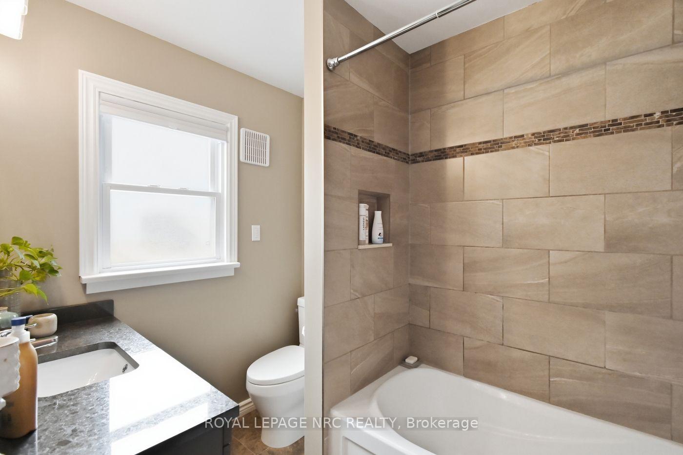 Photo 21 of 23 Clare Avenue, Port Colborne, Sugarloaf — HOMEH