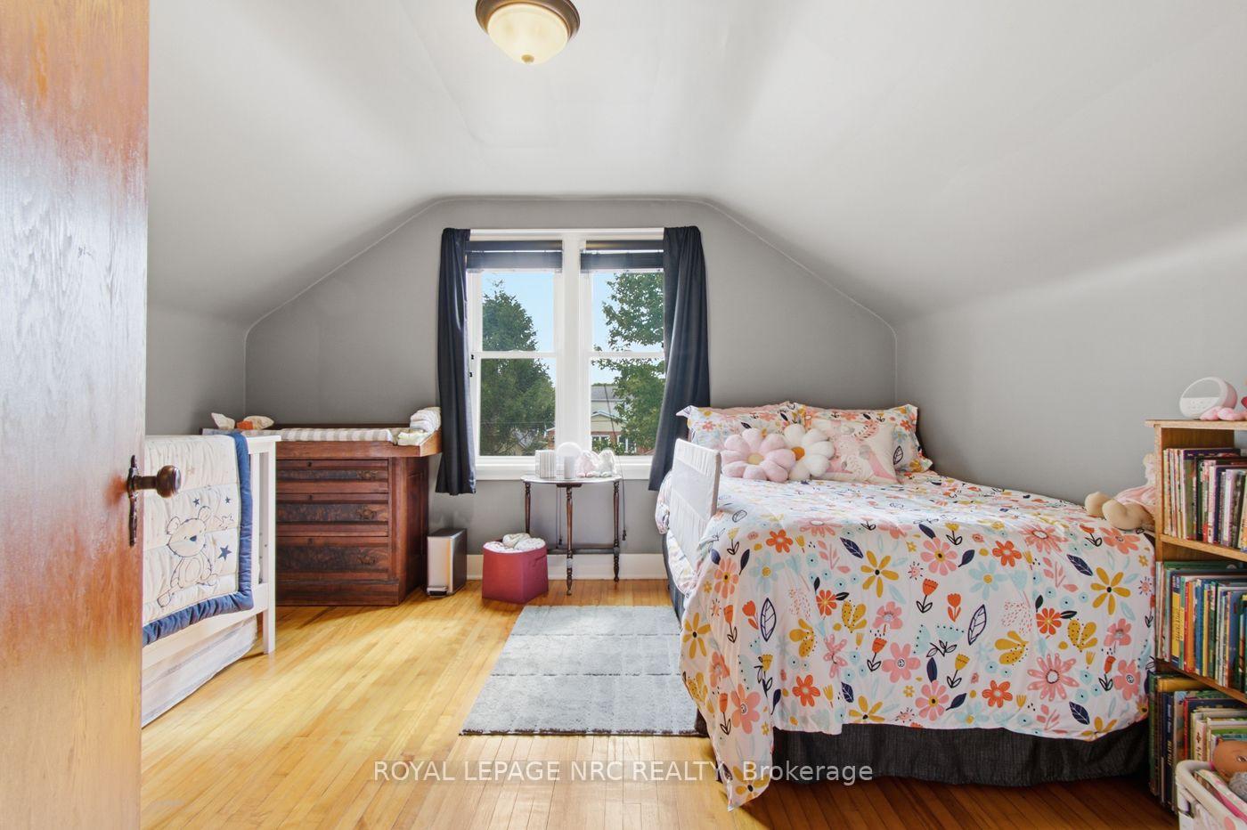 Photo 24 of 23 Clare Avenue, Port Colborne, Sugarloaf — HOMEH