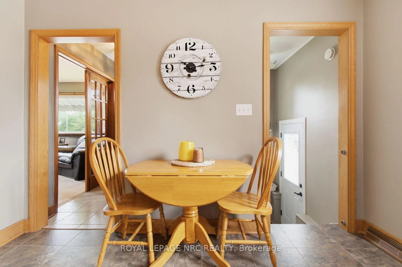 Photo 15 of 23 Clare Avenue, Port Colborne, Sugarloaf — HOMEH