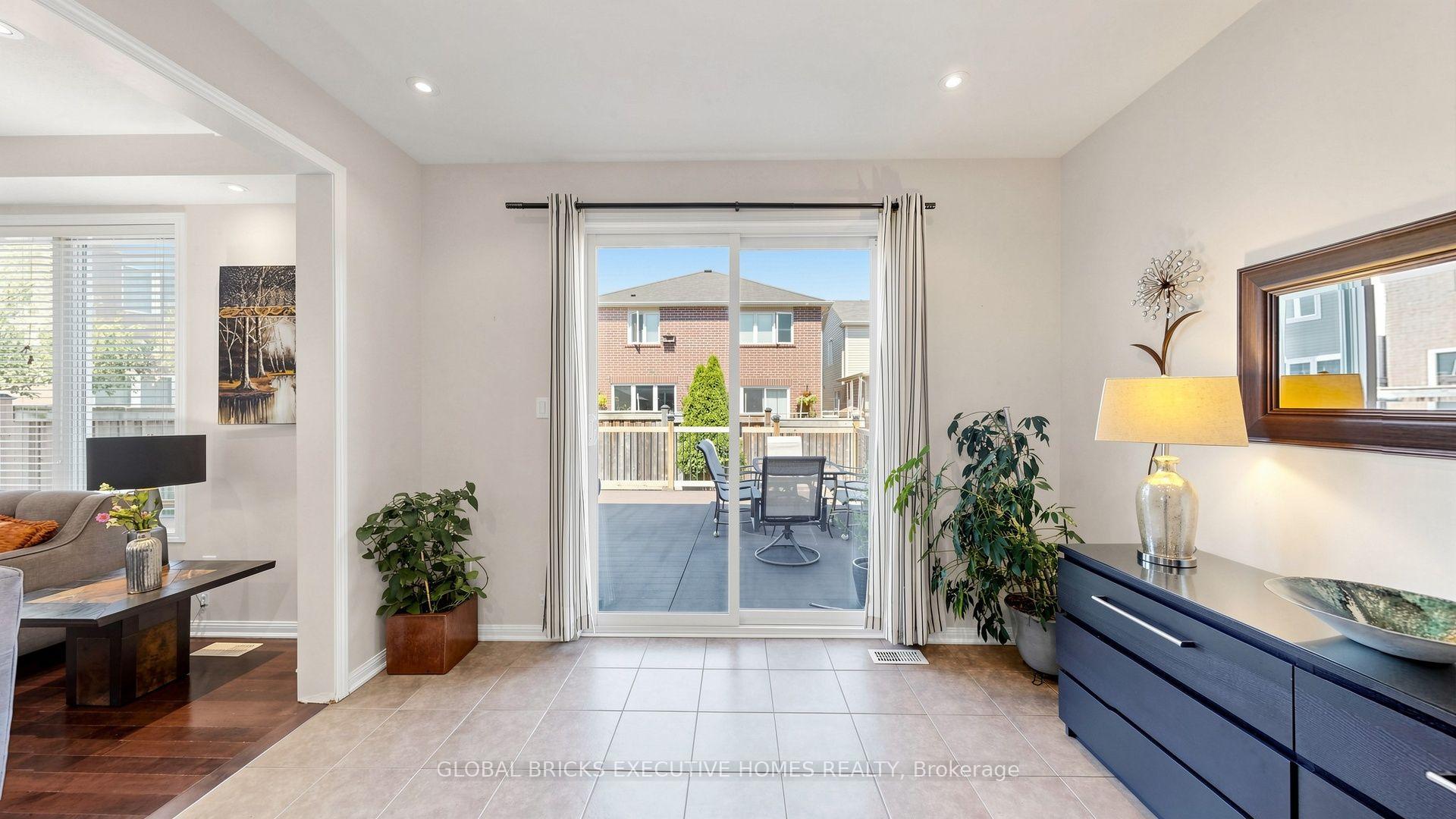 Photo 14 of 381 Gosford Crescent, Milton, Willmott — HOMEH