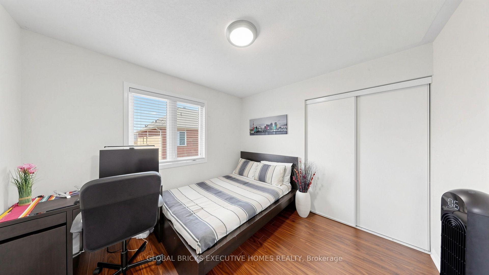 Photo 24 of 381 Gosford Crescent, Milton, Willmott — HOMEH