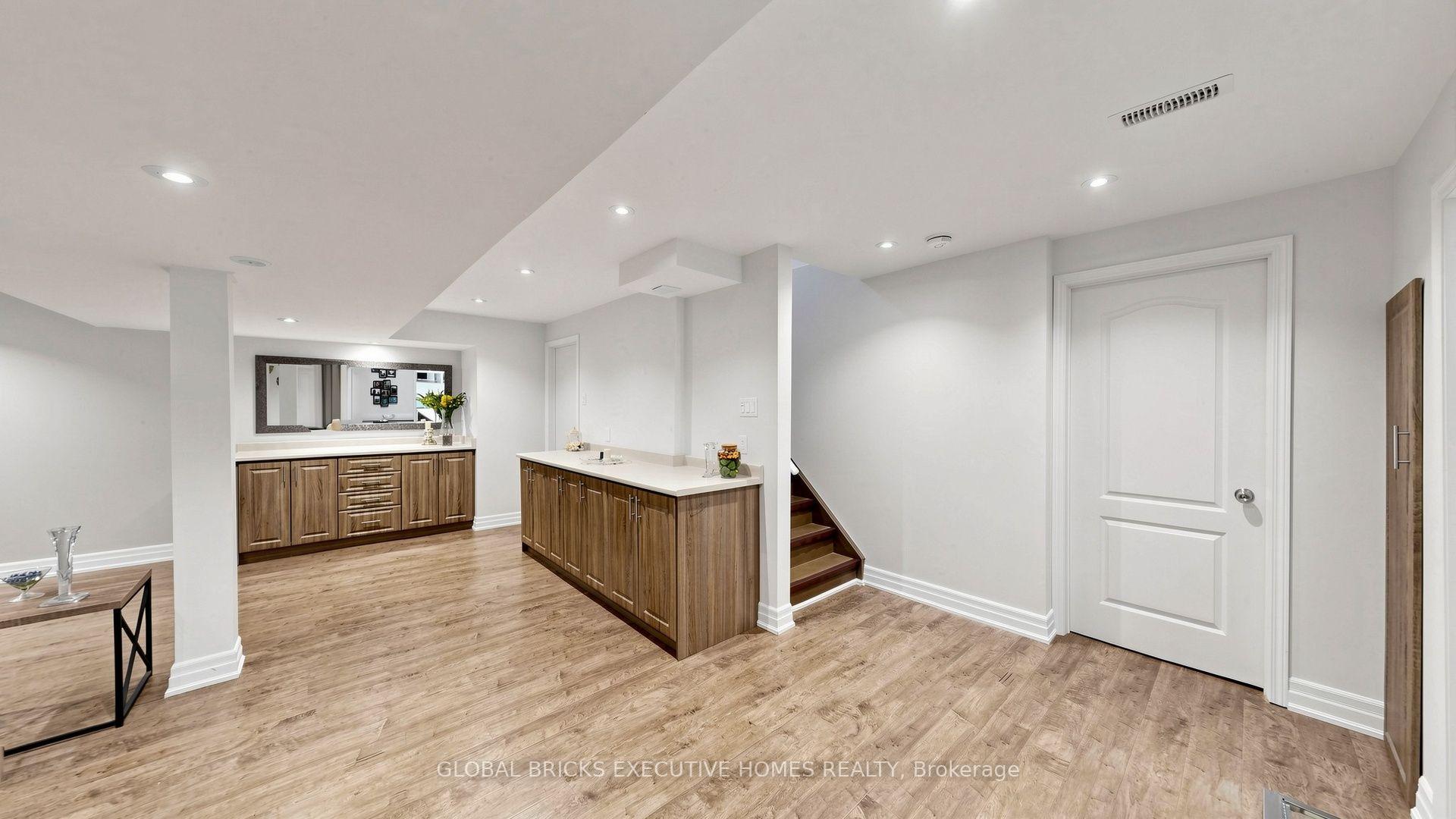 Photo 35 of 381 Gosford Crescent, Milton, Willmott — HOMEH