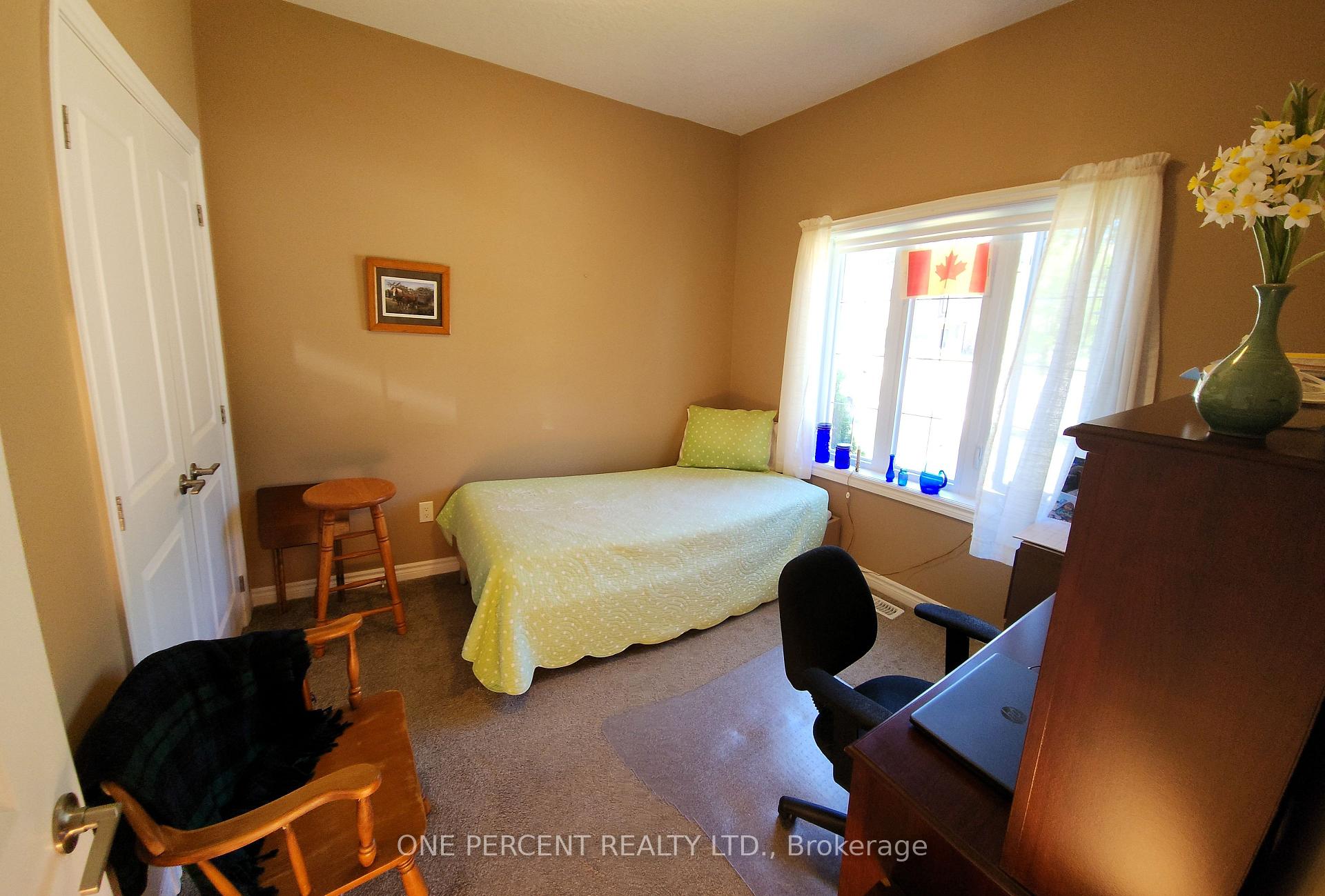 Photo 16 of 945 Cook Drive, Midland — HOMEH