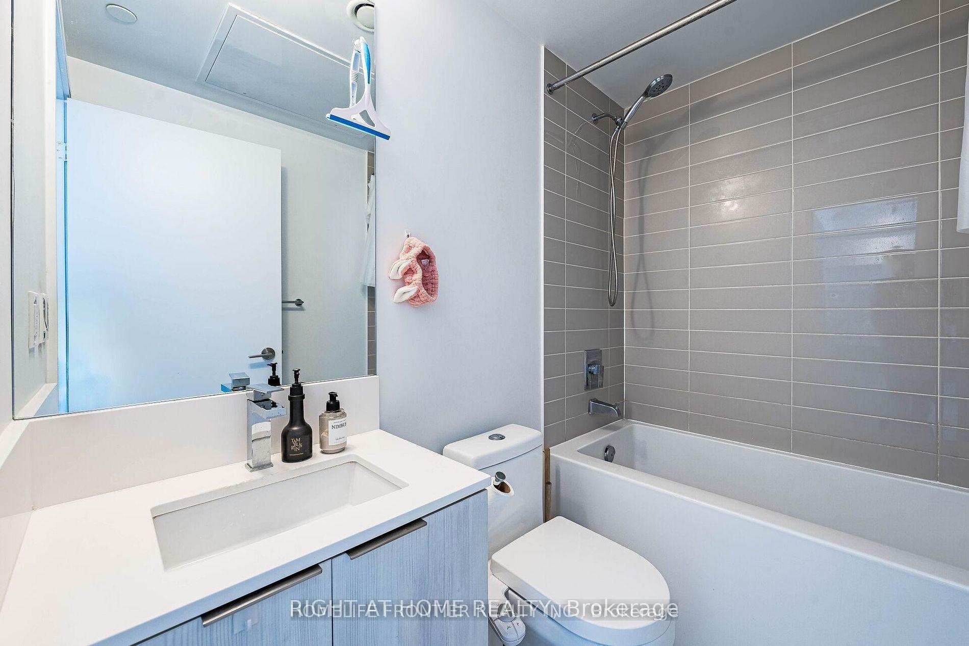 Photo 19 of Unit 4608, 181 Dundas Street E, Toronto, Moss Park — HOMEH