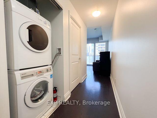 Photo 9 of Unit 610, 65 St. Mary Street, Toronto, Bay Street Corridor — HOMEH