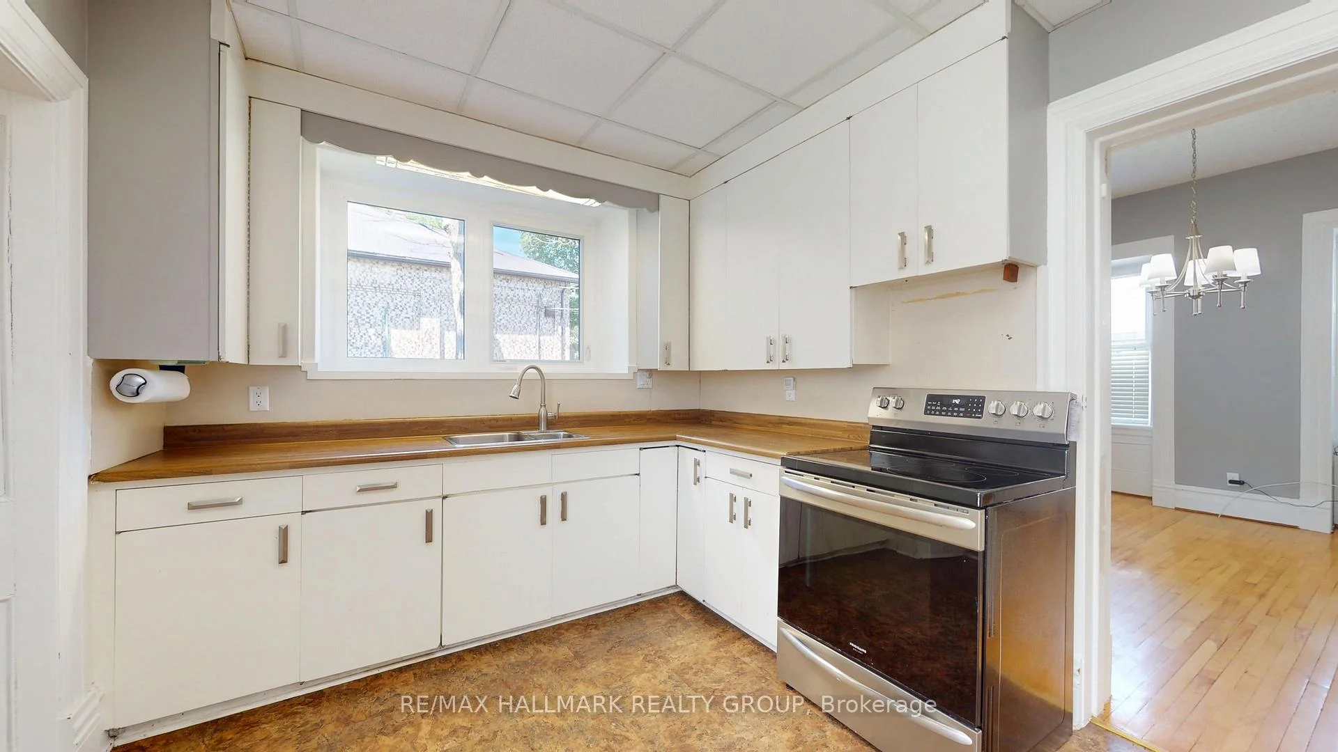 Photo 10 of 461 Centre Street N, Prescott, Prescott — HOMEH