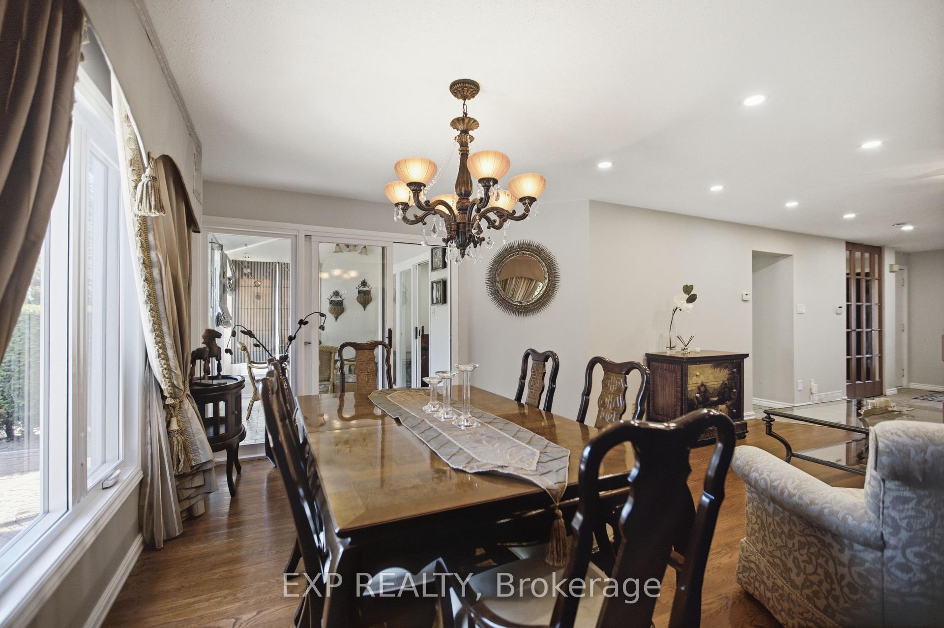 Photo 14 of 42 Valley Ridge Street, Ottawa, Borden Farm/Stewart Farm/Carleton Heights/Parkwood Hills — HOMEH