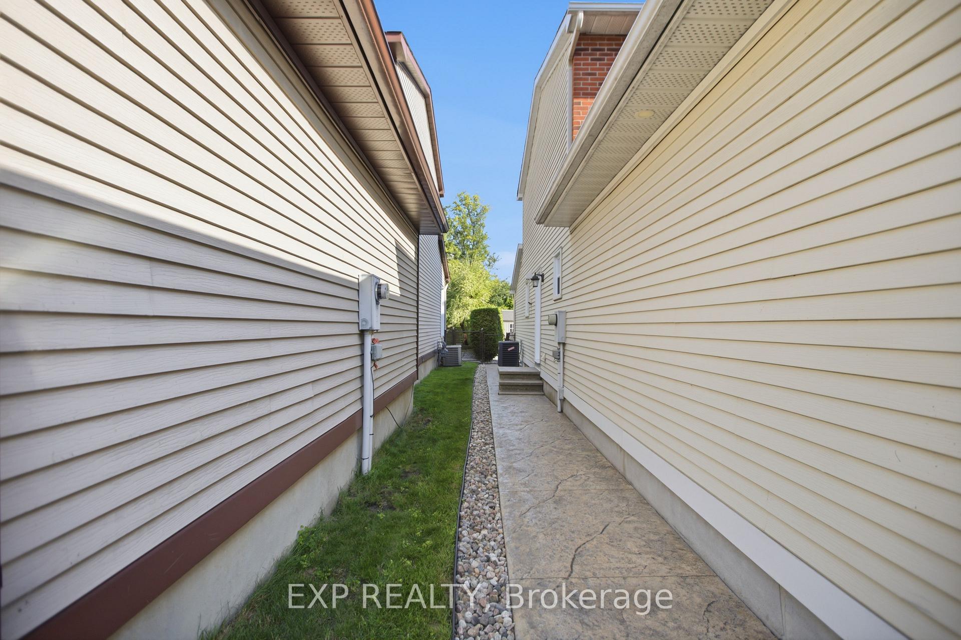 Photo 42 of 42 Valley Ridge Street, Ottawa, Borden Farm/Stewart Farm/Carleton Heights/Parkwood Hills — HOMEH
