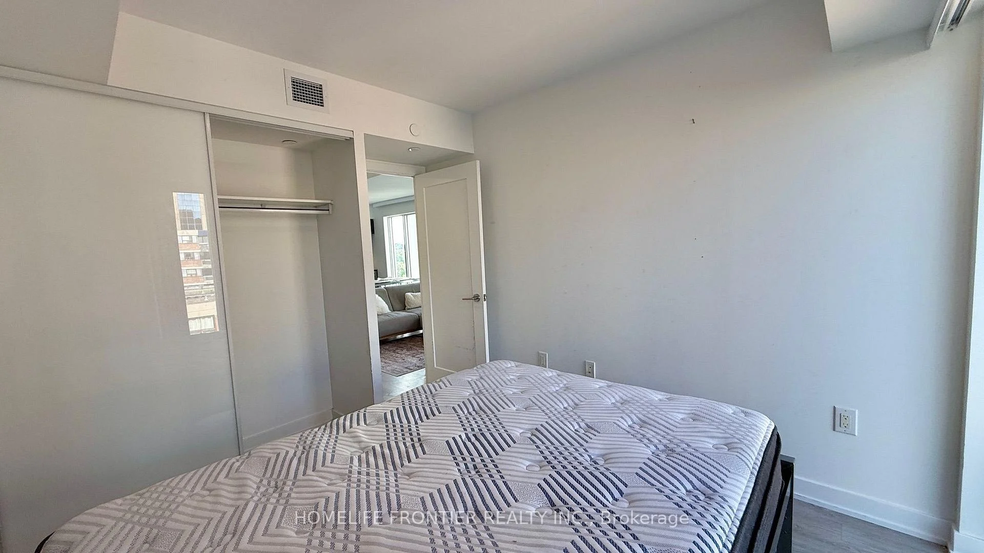 Photo 32 of Unit 805, 50 McCaul Street, Toronto, Kensington-Chinatown — HOMEH