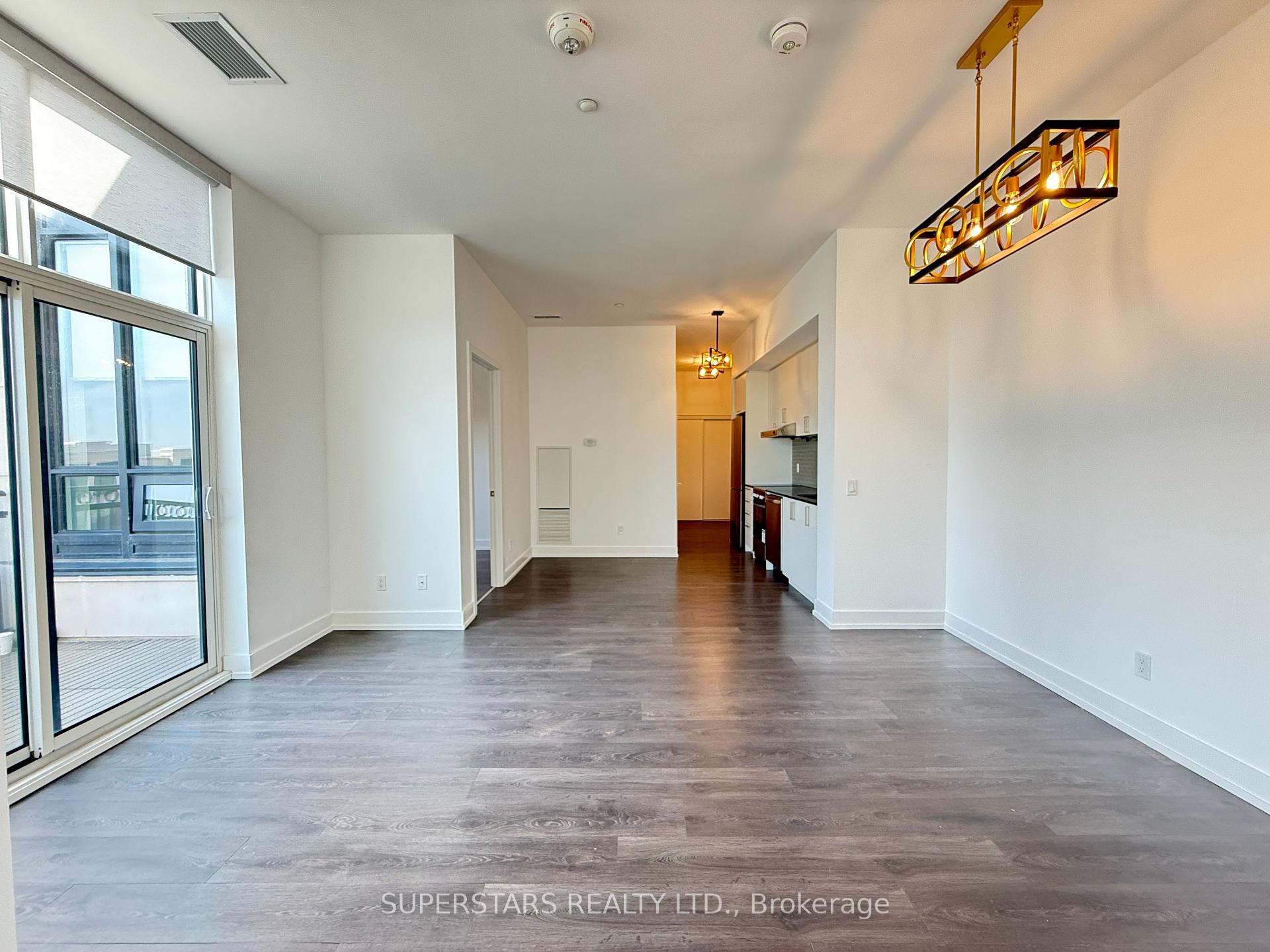 Photo 5 of Unit 906W, 268 Buchanan Drive, Markham, Unionville — HOMEH