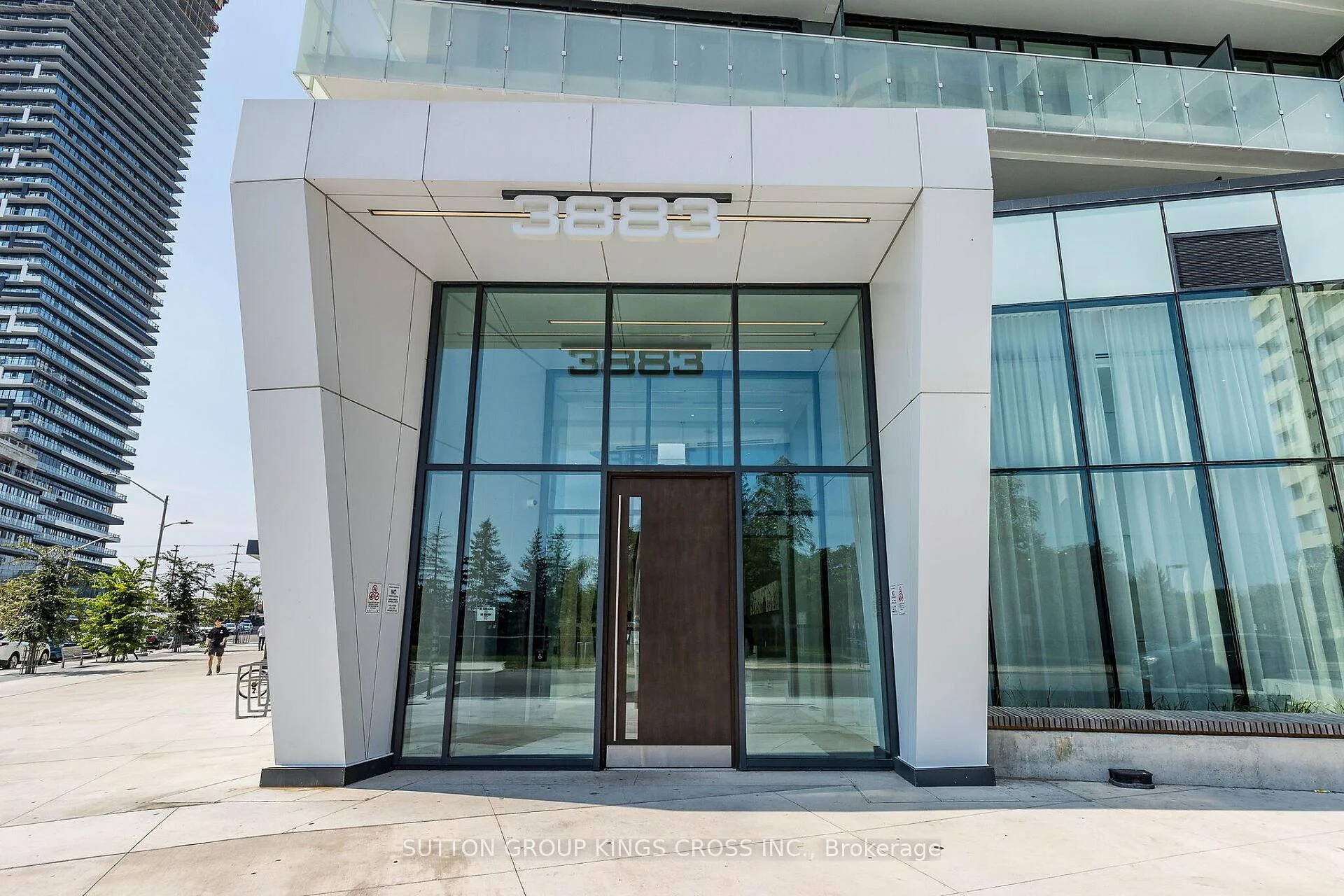 Photo 4 of Unit 2504, 3883 Quartz Road, Mississauga, City Centre — HOMEH
