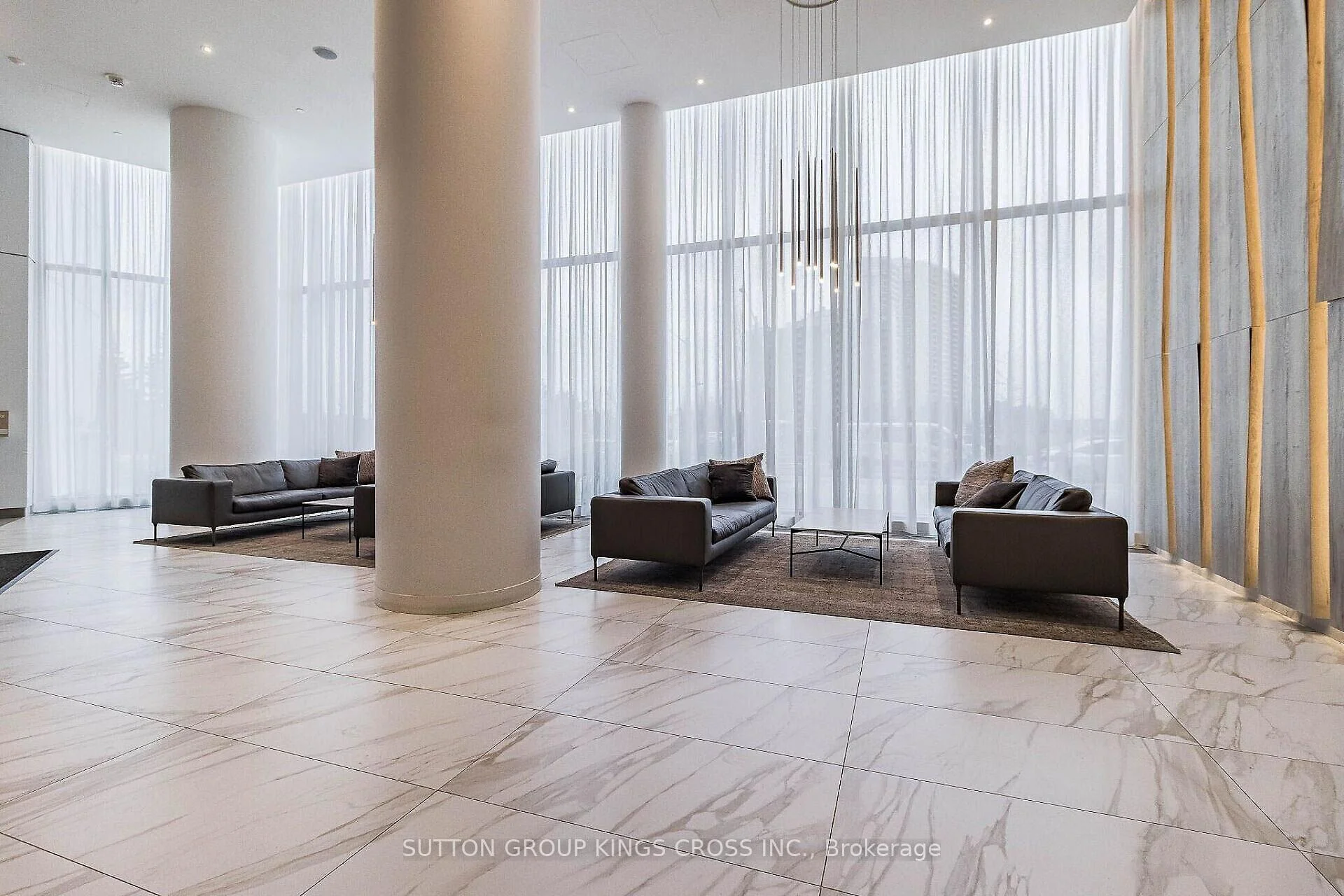 Photo 8 of Unit 2504, 3883 Quartz Road, Mississauga, City Centre — HOMEH