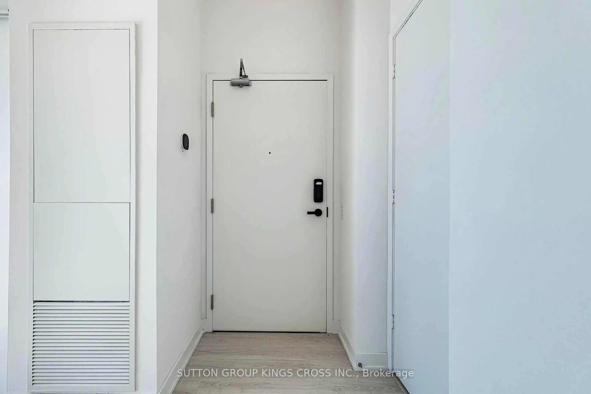 Photo 16 of Unit 2504, 3883 Quartz Road, Mississauga, City Centre — HOMEH