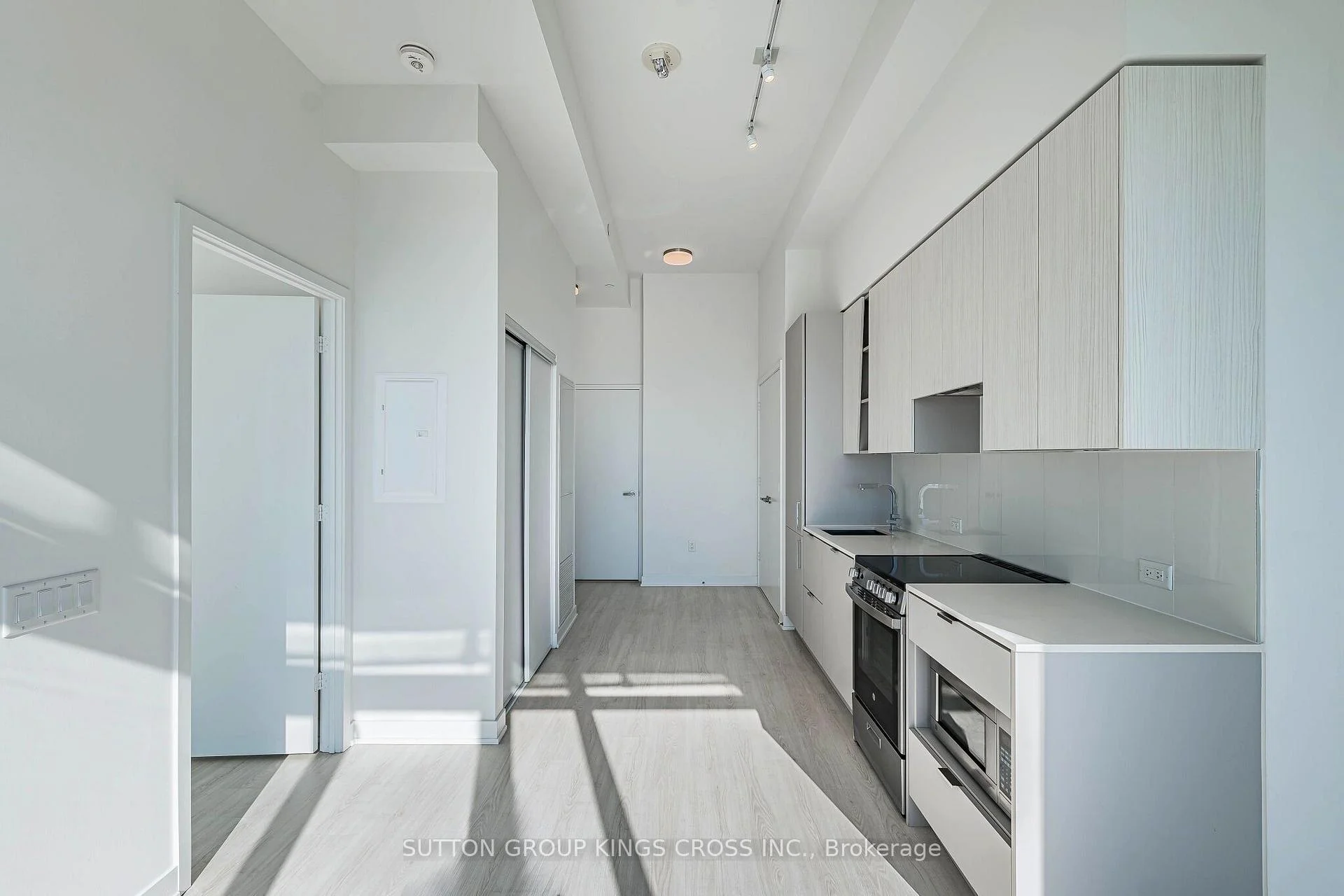 Photo 26 of Unit 2504, 3883 Quartz Road, Mississauga, City Centre — HOMEH