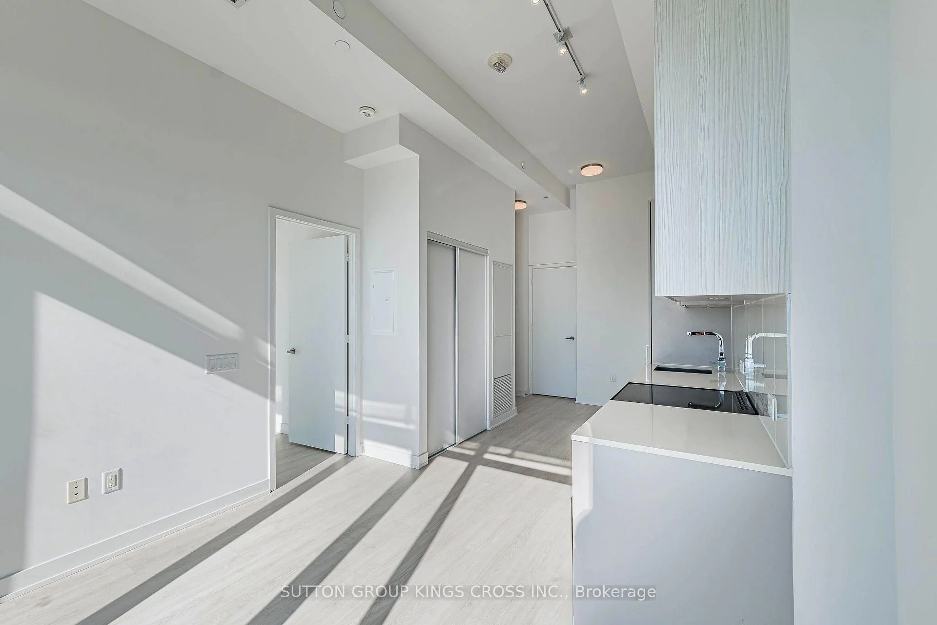 Photo 28 of Unit 2504, 3883 Quartz Road, Mississauga, City Centre — HOMEH