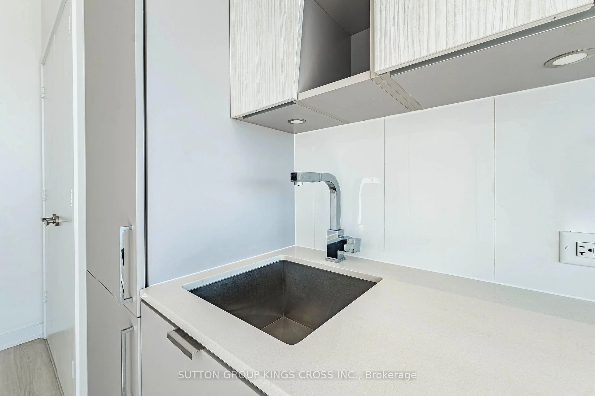 Photo 36 of Unit 2504, 3883 Quartz Road, Mississauga, City Centre — HOMEH