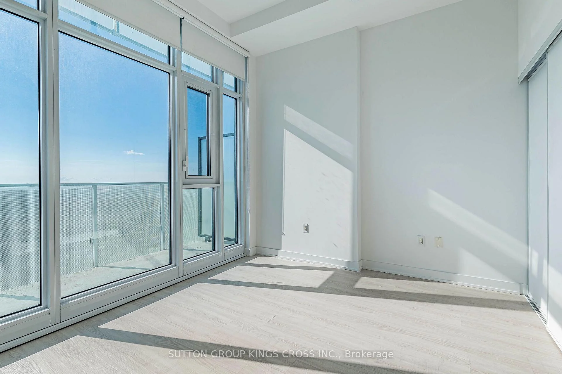 Photo 42 of Unit 2504, 3883 Quartz Road, Mississauga, City Centre — HOMEH