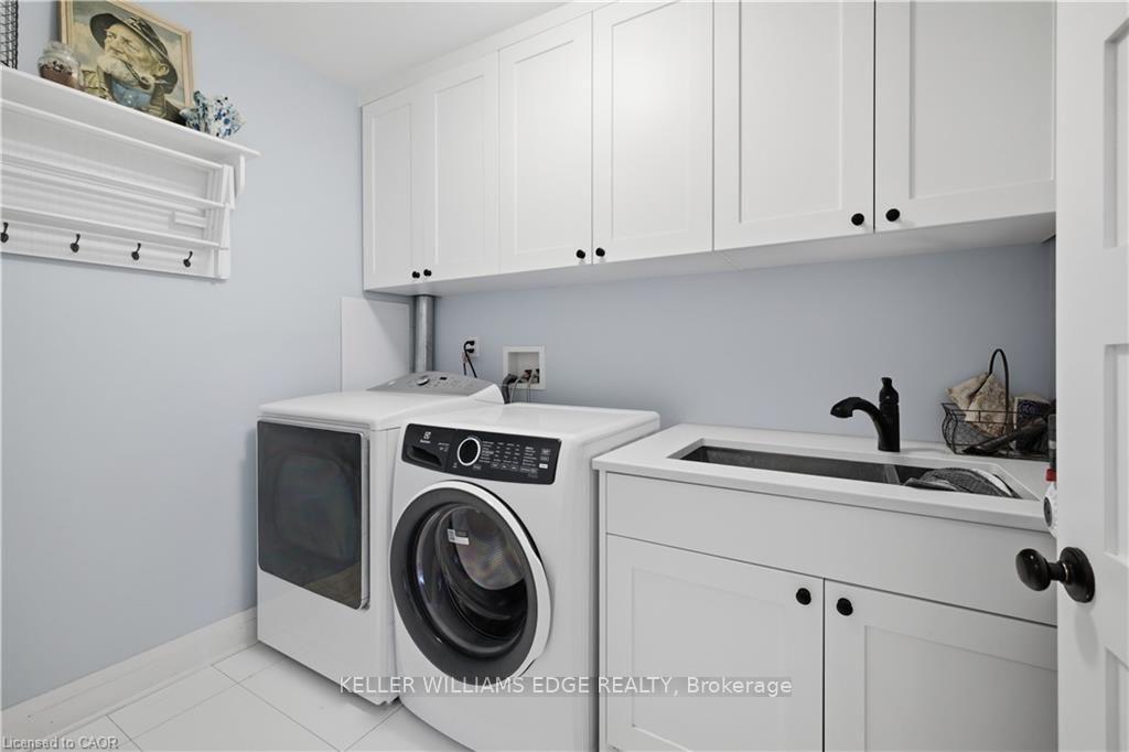 Photo 9 of 573 Beach Boulevard, Hamilton, Hamilton Beach — HOMEH