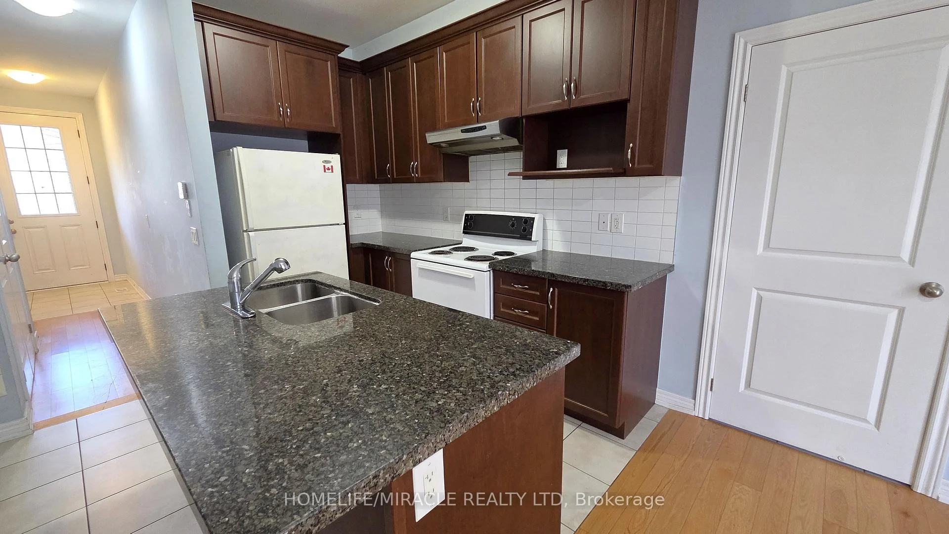 Photo 19 of 12 Pearman Crescent, Brampton, Brampton West — HOMEH