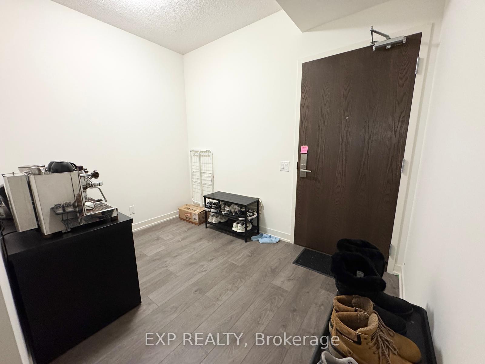 Photo 11 of Unit 1001, 4955 Yonge Street, North York, Willowdale East — HOMEH
