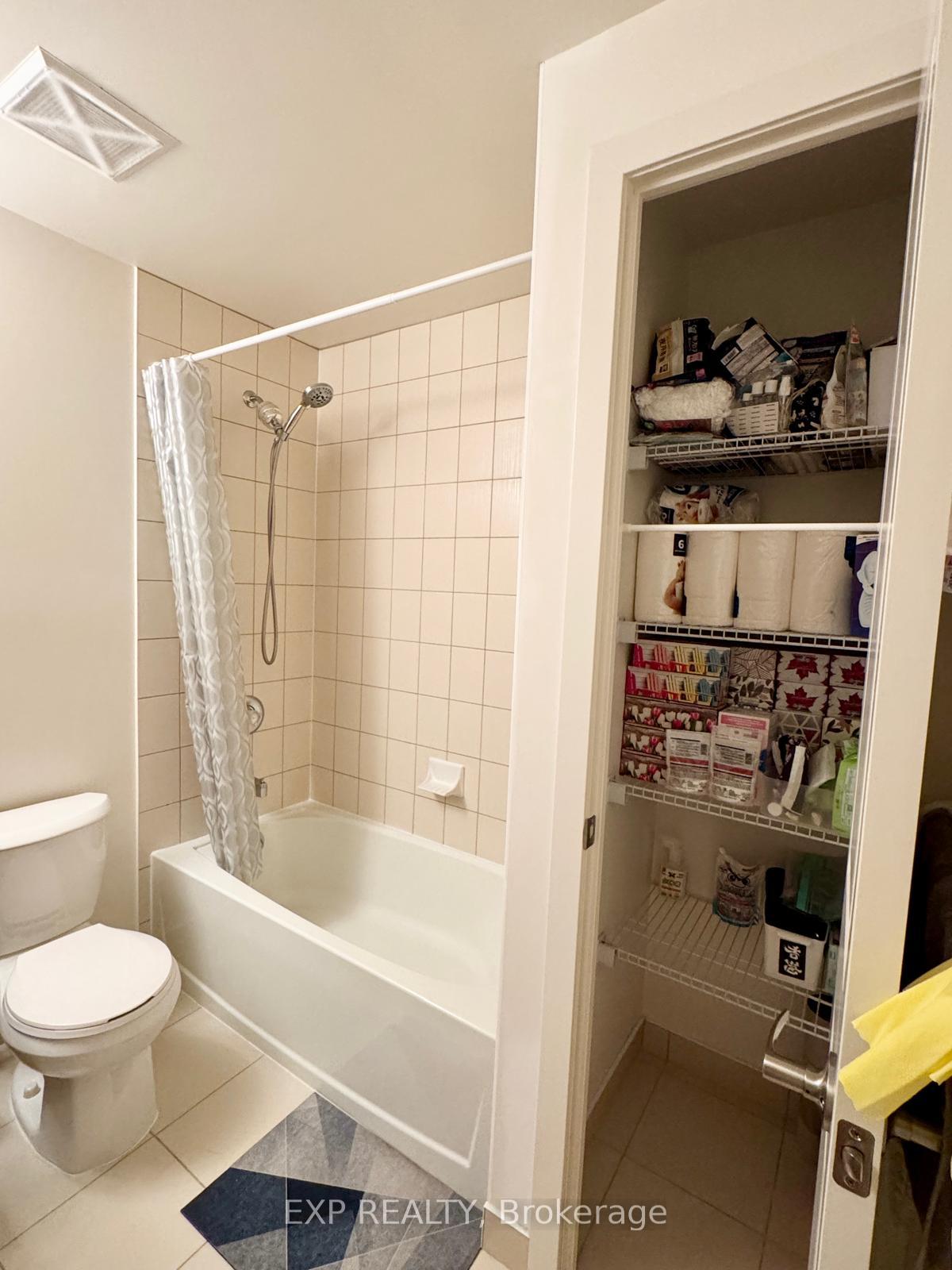 Photo 16 of Unit 1001, 4955 Yonge Street, North York, Willowdale East — HOMEH