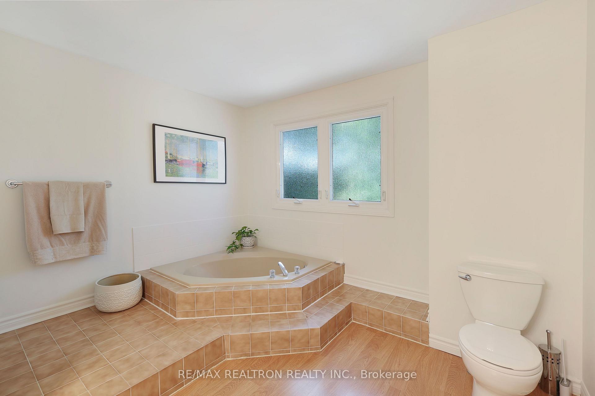 Photo 27 of 6026 Roxbury Road, Mississauga, East Credit — HOMEH