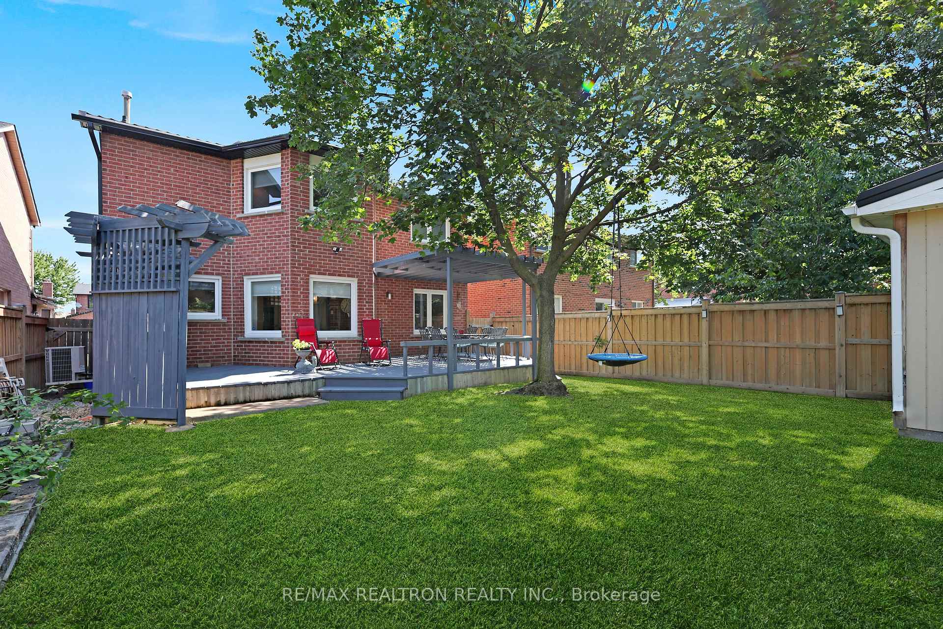 Photo 34 of 6026 Roxbury Road, Mississauga, East Credit — HOMEH