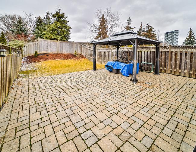 Photo 35 of 2378 Dalebrook Drive, Oakville, Wedgewood Creek — HOMEH