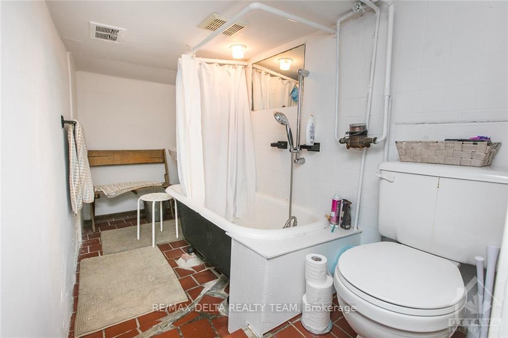 Photo 10 of 27 Perkins Street, Ottawa, West Centre Town — HOMEH