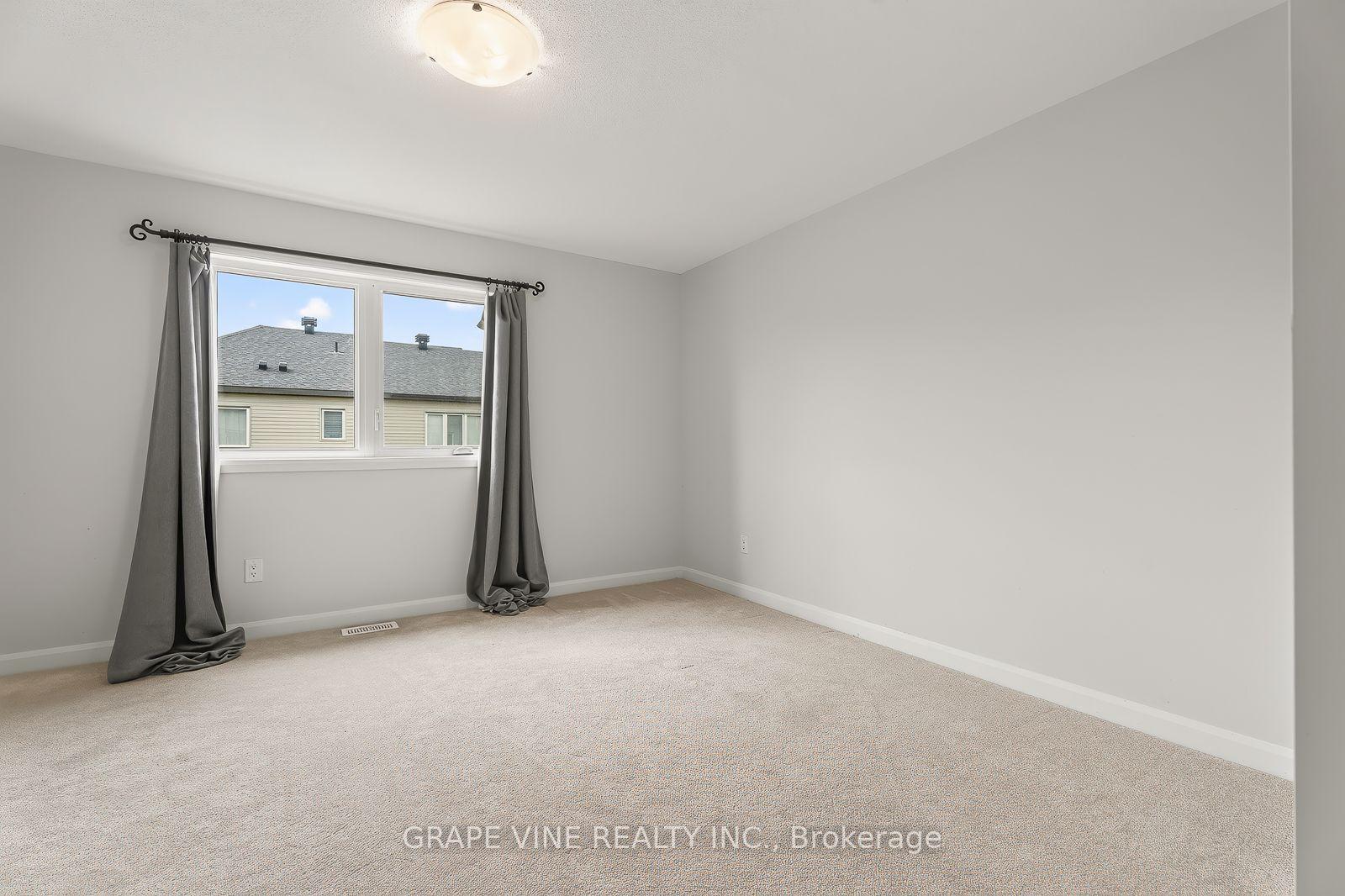 Photo 23 of 533 Winterset Road, Ottawa, Kanata - Kanata Lakes/Heritage Hills — HOMEH