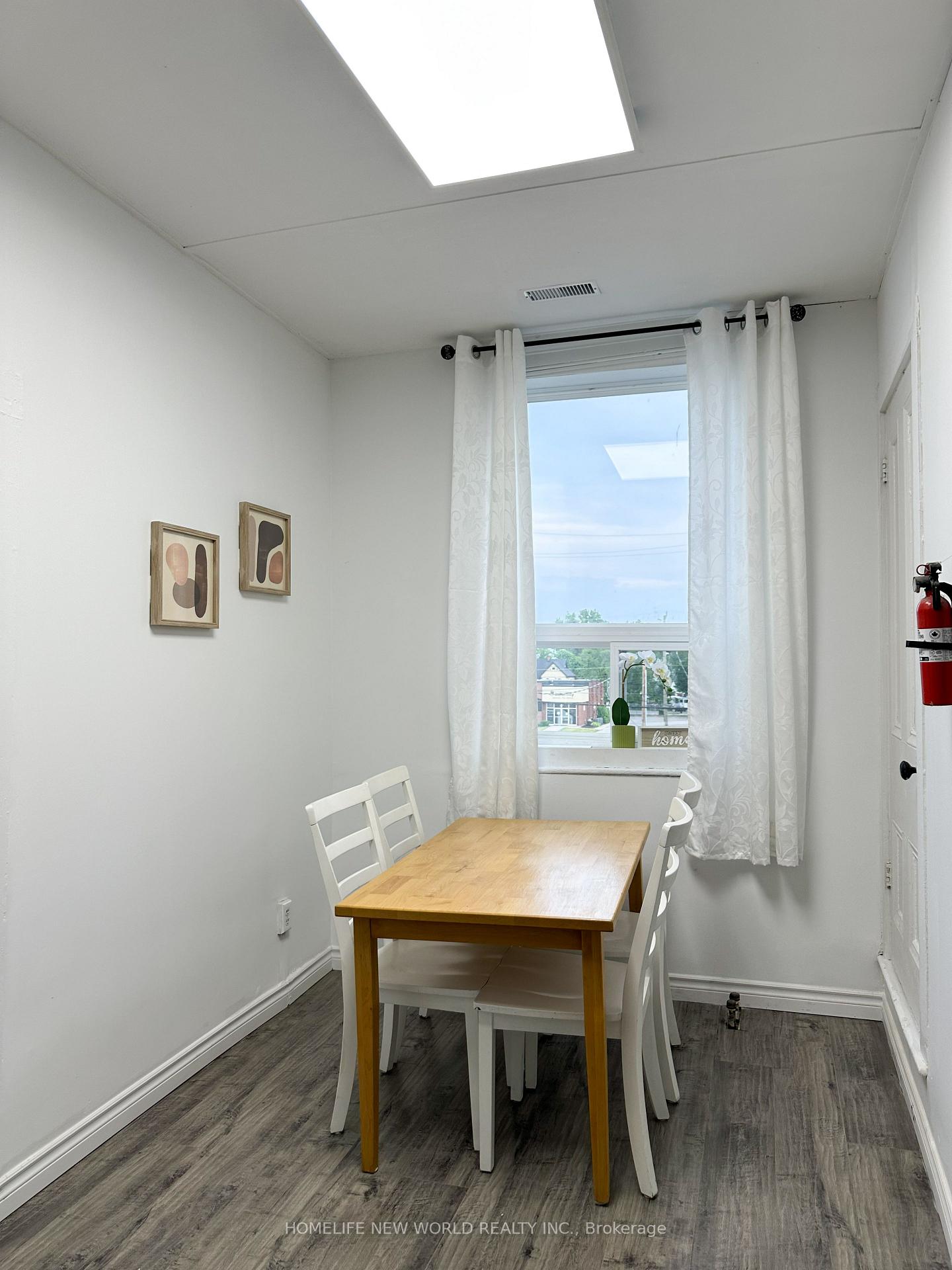 Photo 8 of 11 King Street E, Cobourg — HOMEH